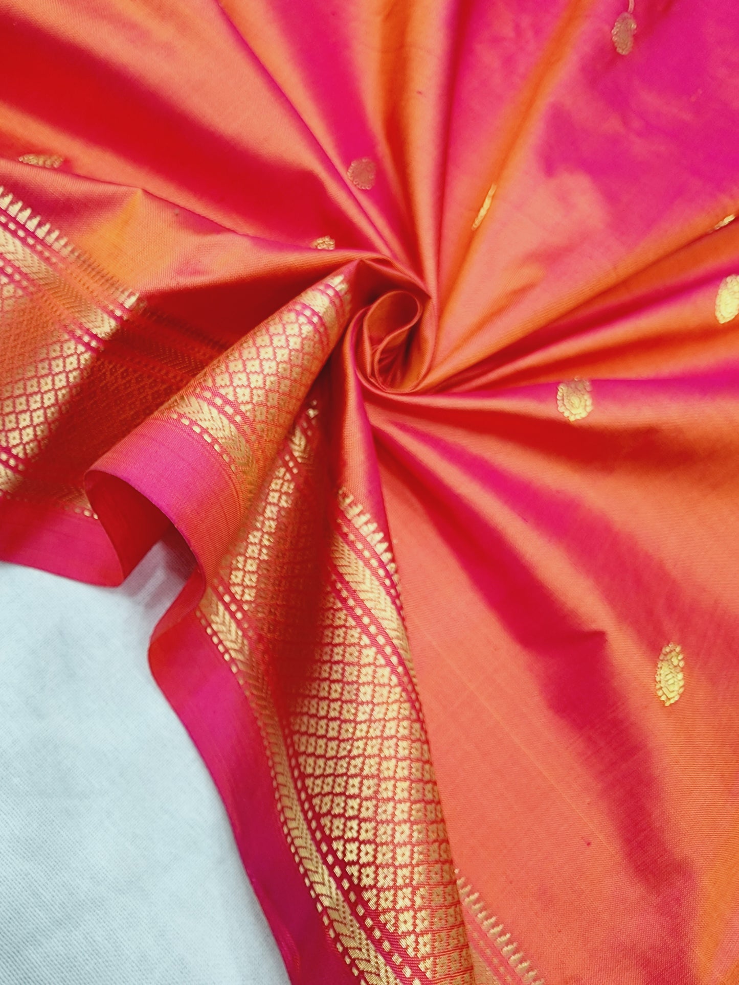 Traditional Yeola Paithani