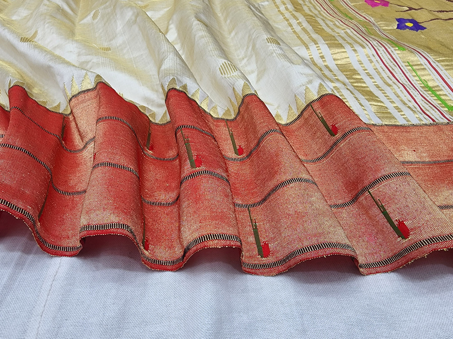 Triple Muniya Brocade Paithani