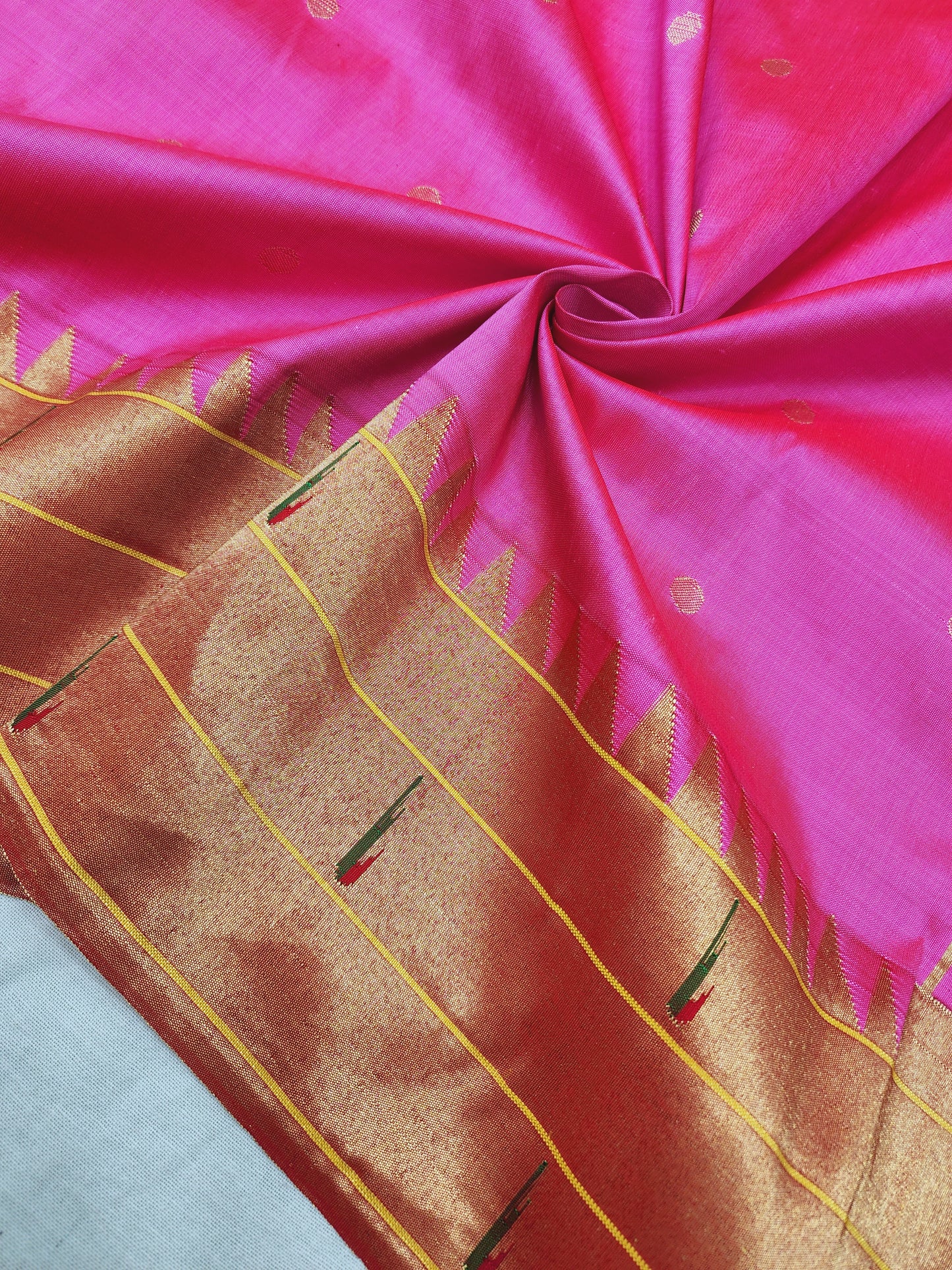 Triple Muniya Brocade Paithani