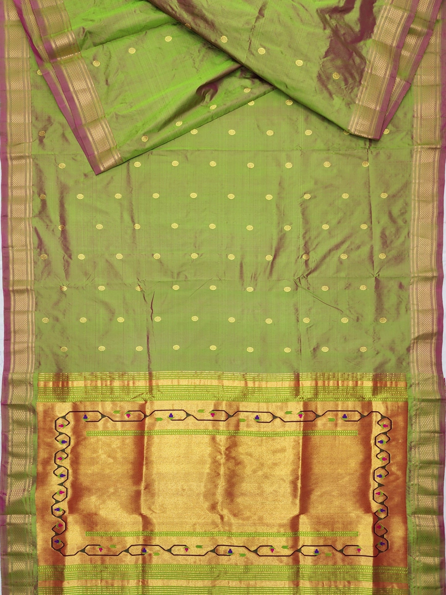 Traditional Yeola Paithani