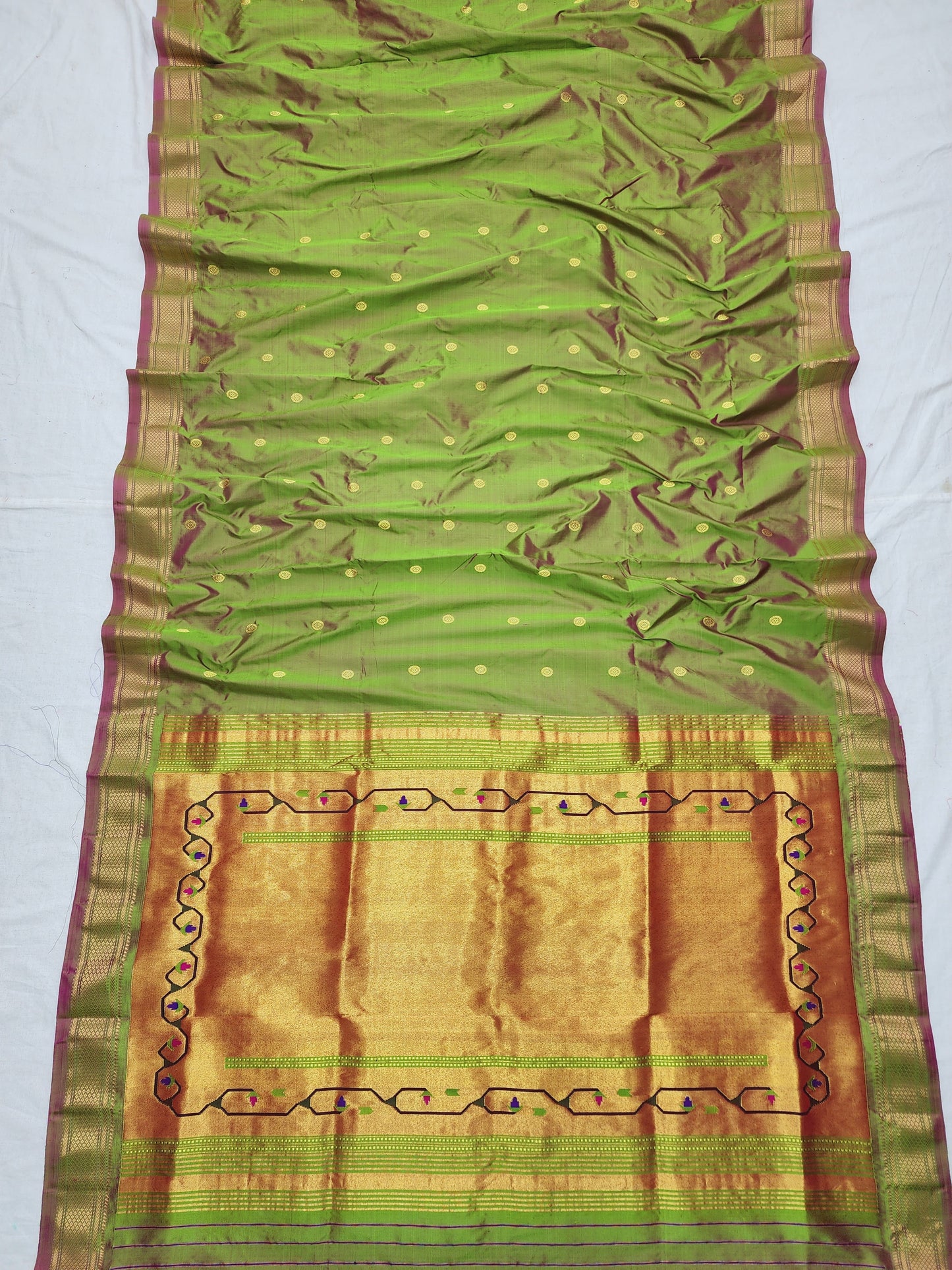 Traditional Yeola Paithani