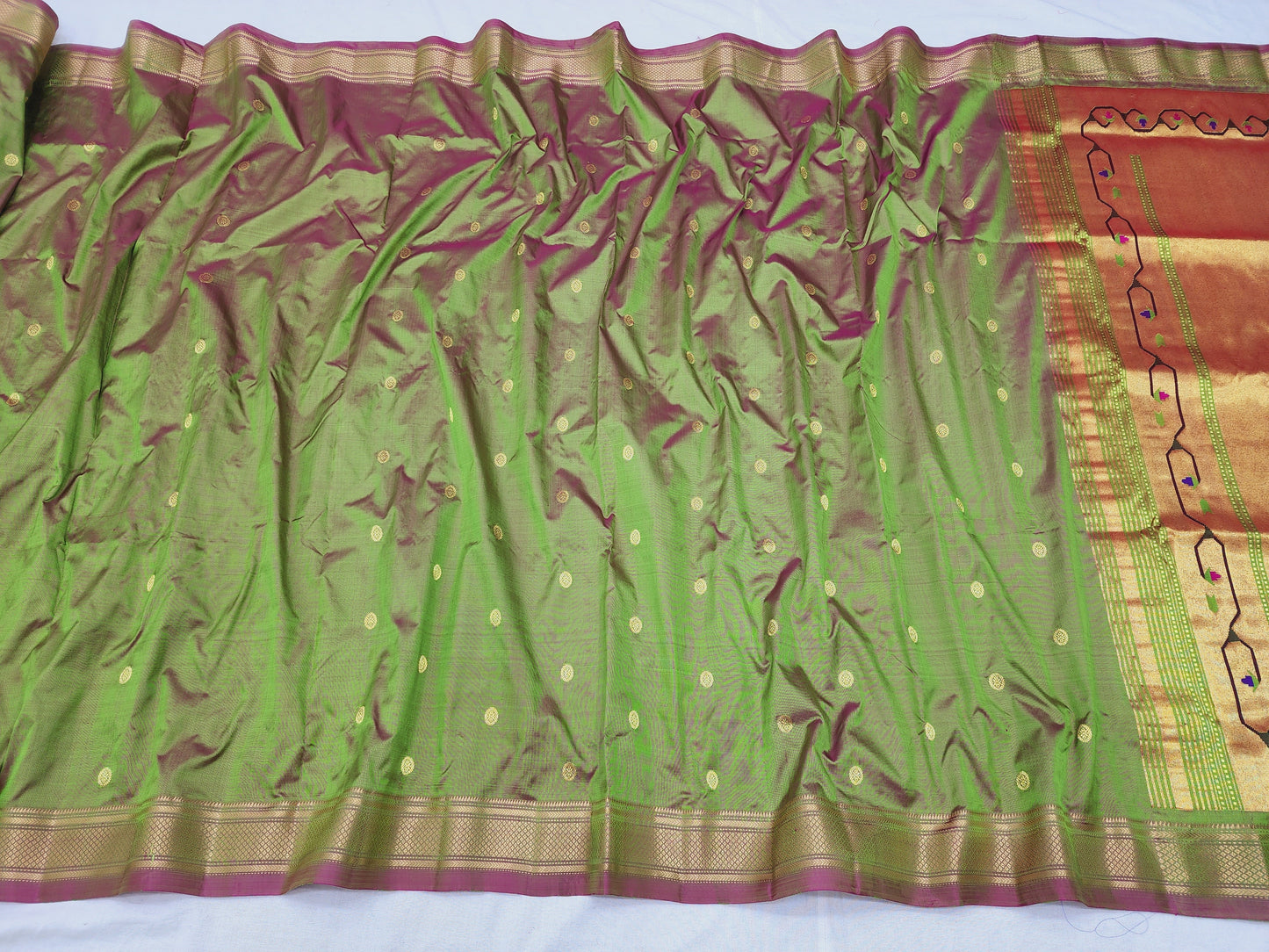 Traditional Yeola Paithani