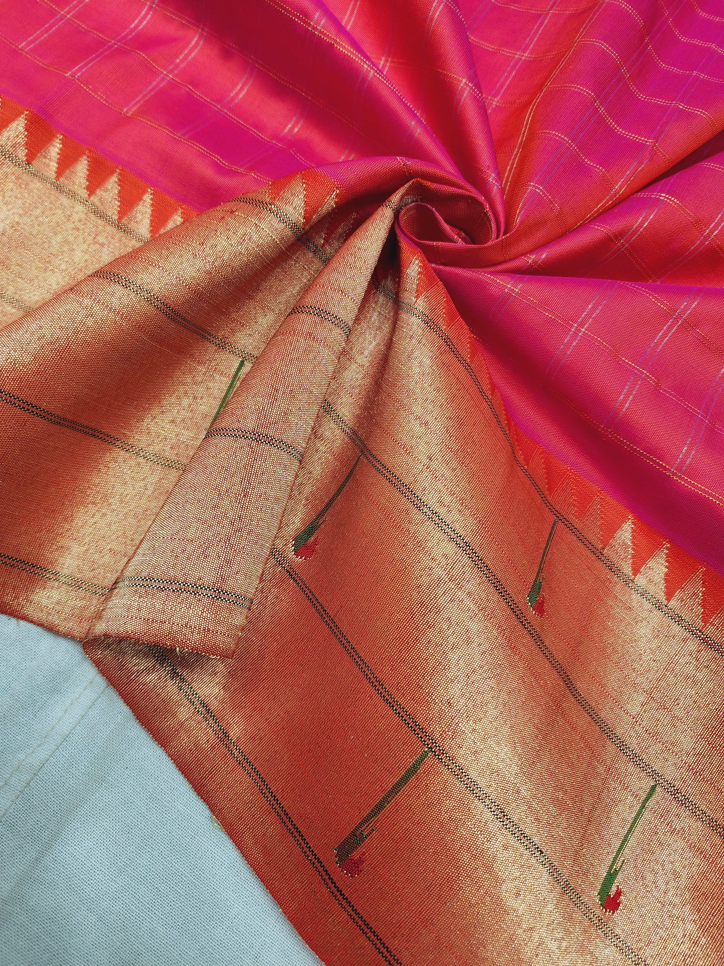 Triple Muniya Brocade Paithani