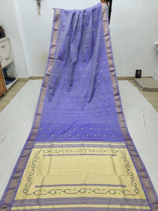 Traditional Yeola Paithani