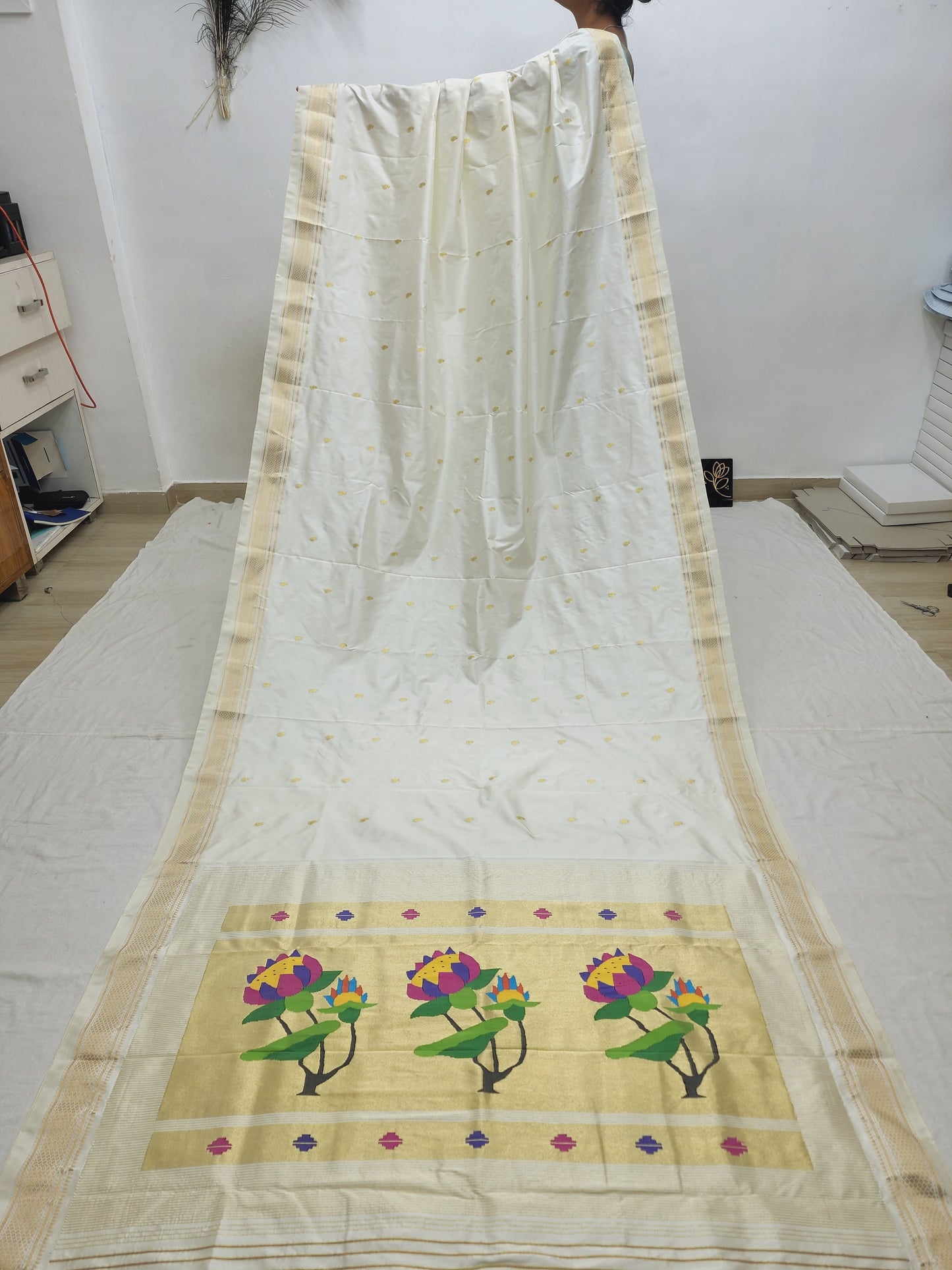 Traditional Yeola Paithani