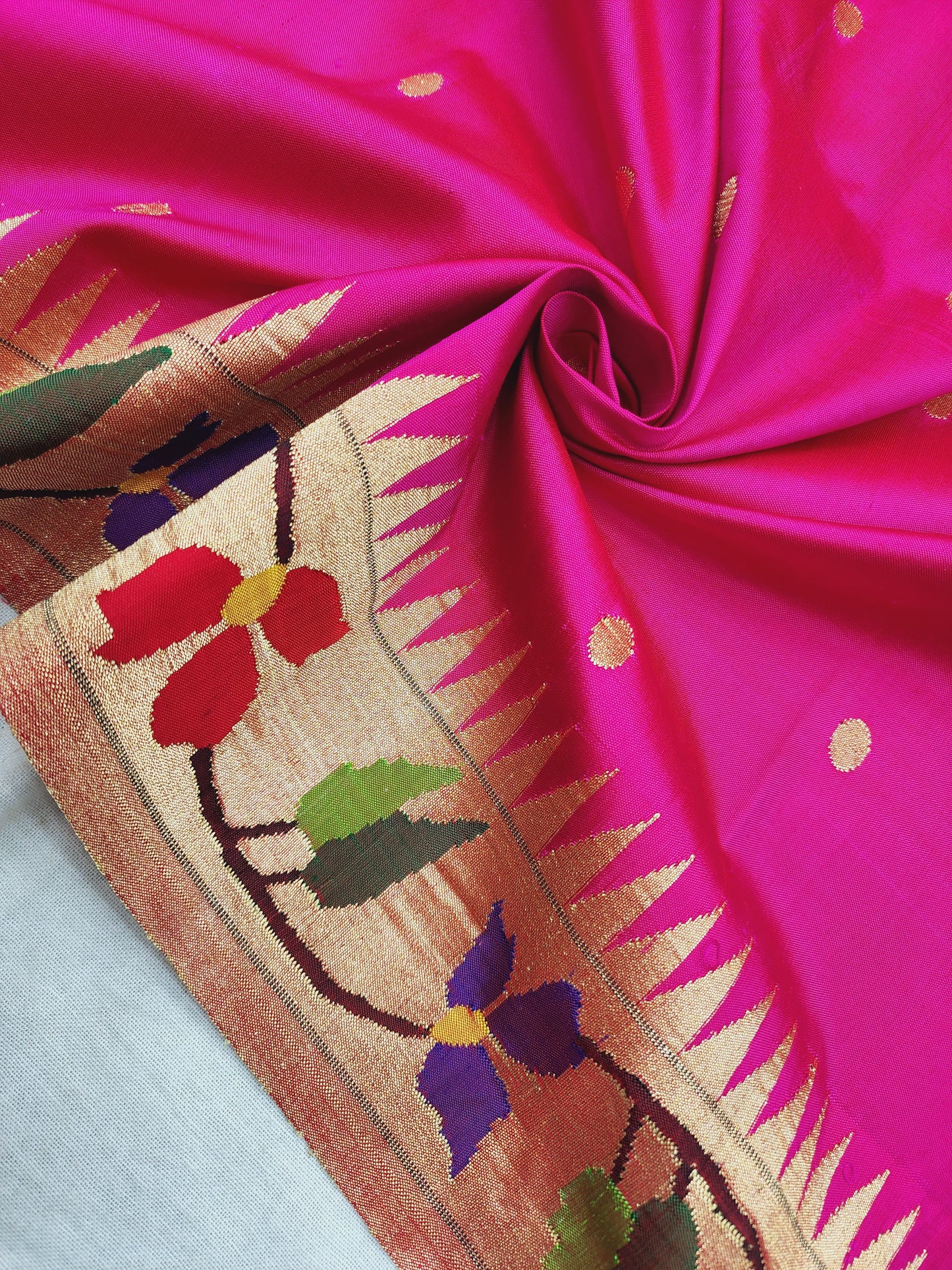 Designer Brocade Paithani