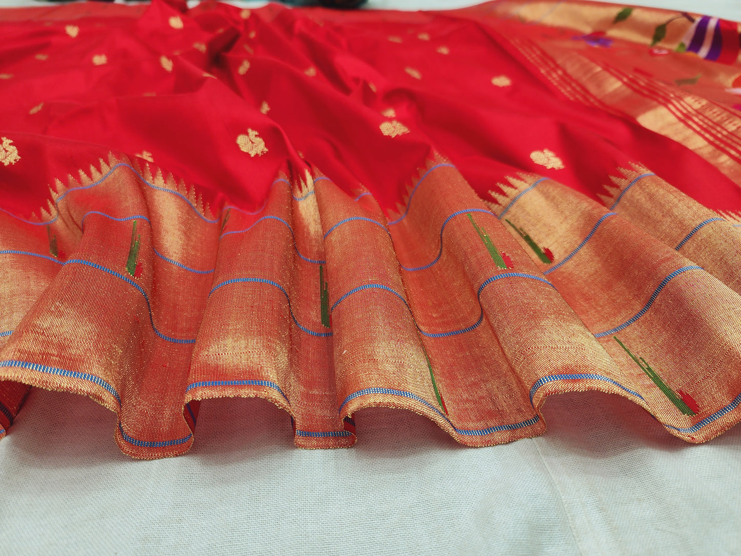 Triple Muniya Brocade Paithani