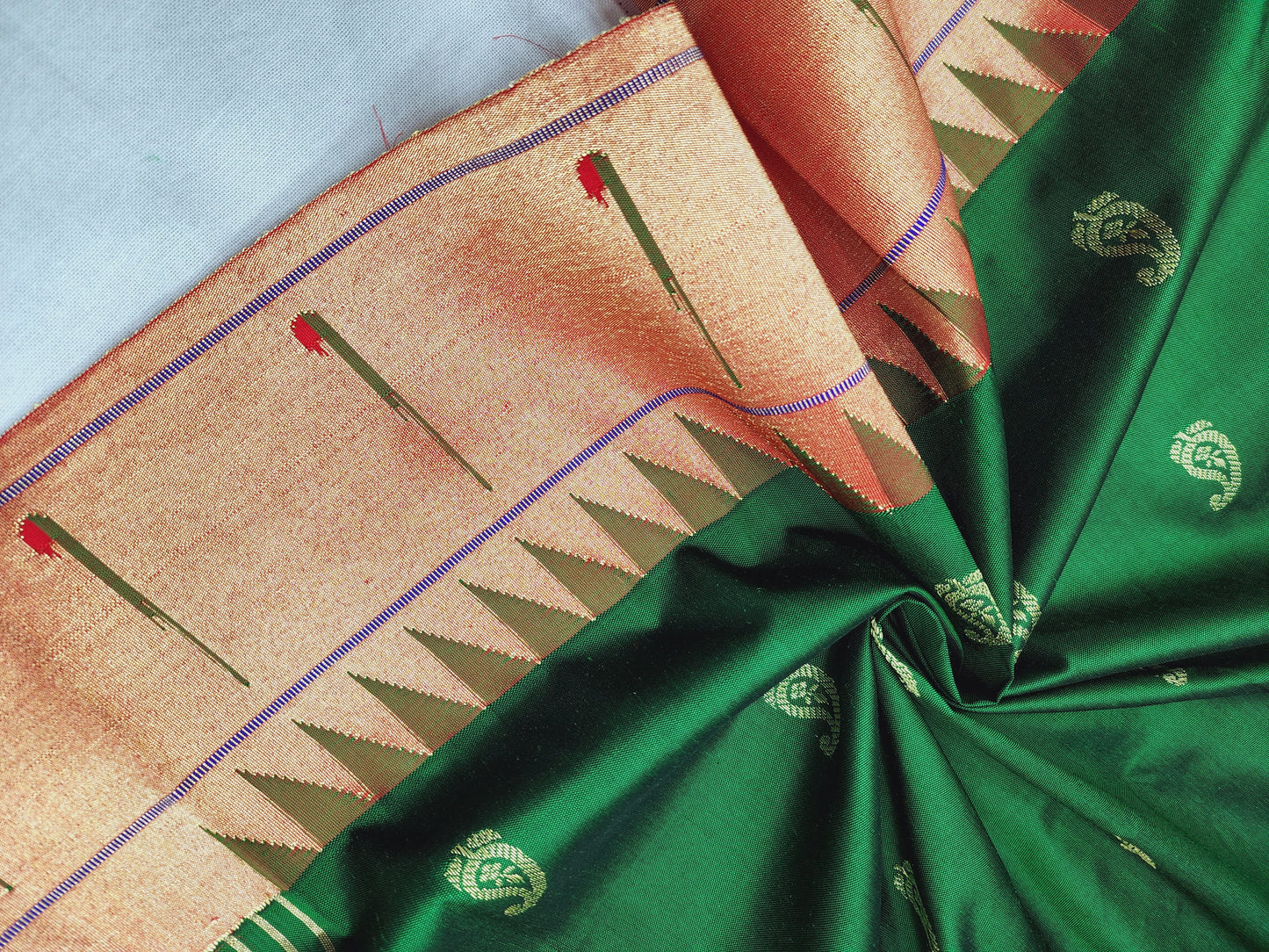 Single Muniya Brocade Paithani