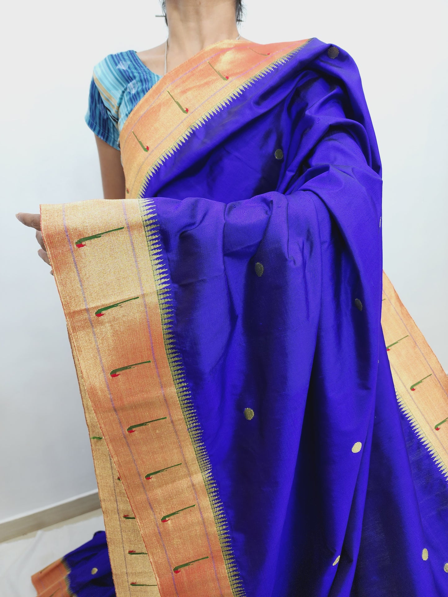 Single Muniya Brocade Paithani