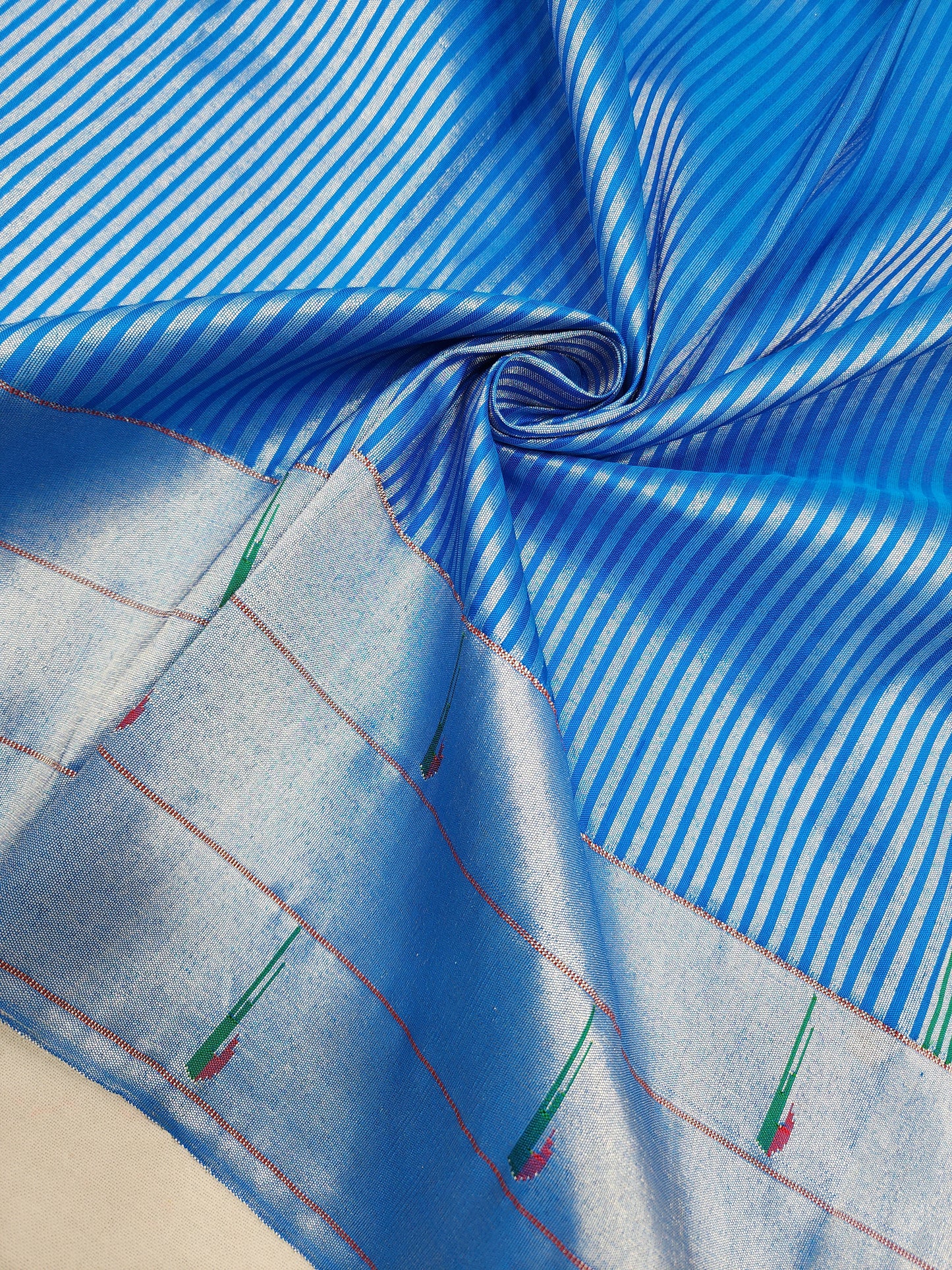 Triple Muniya Brocade Paithani