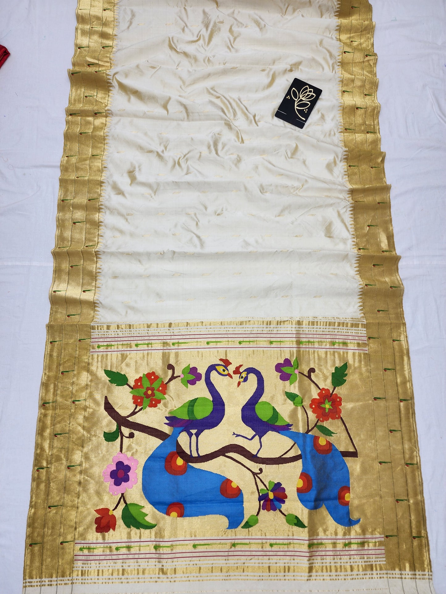 Triple Muniya Brocade Paithani