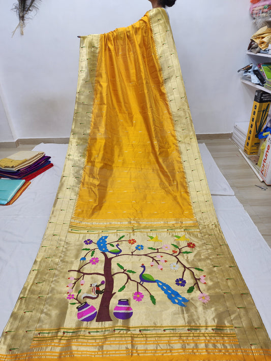 Triple Muniya Brocade Paithani