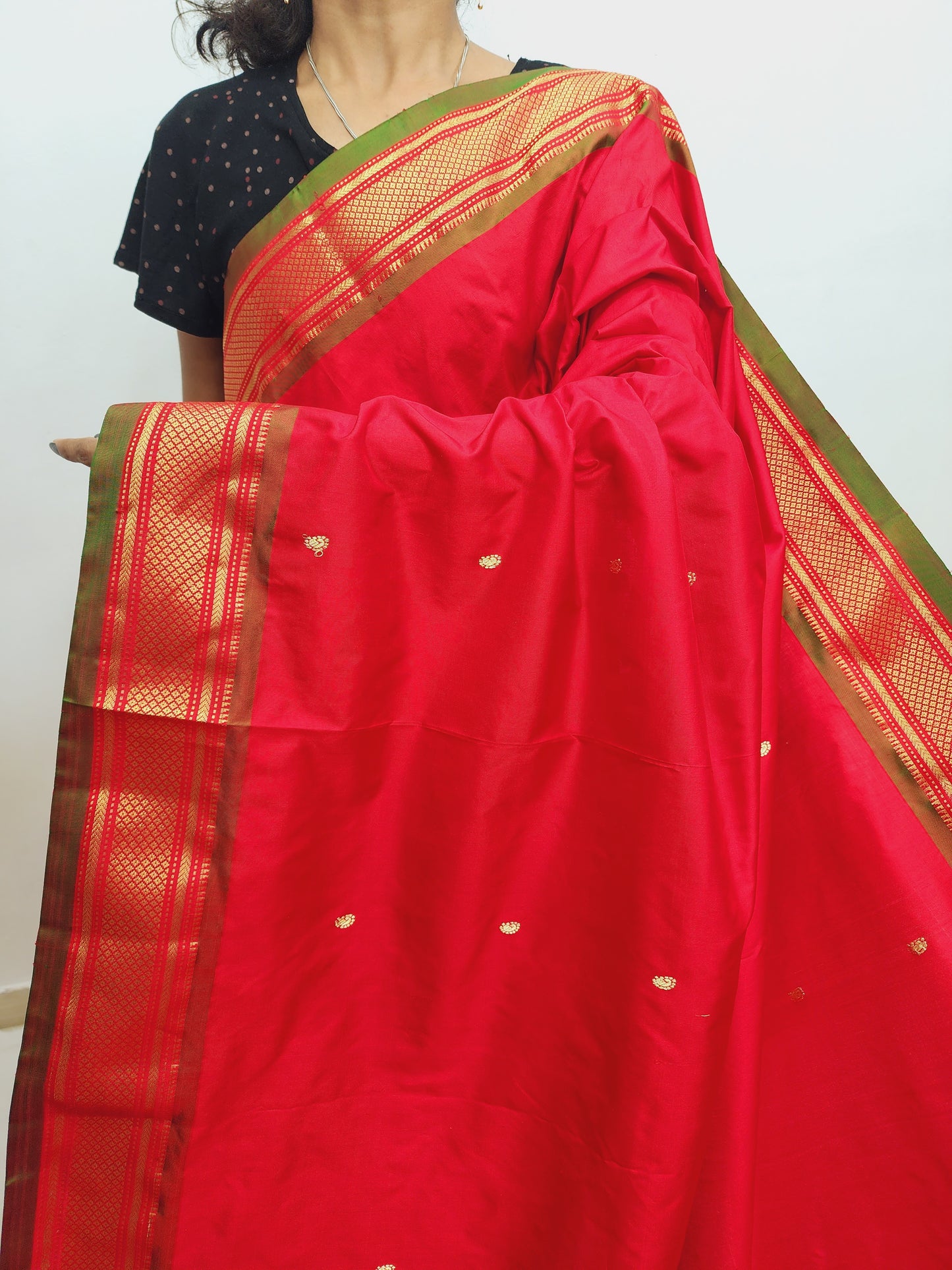 Traditional Yeola Paithani