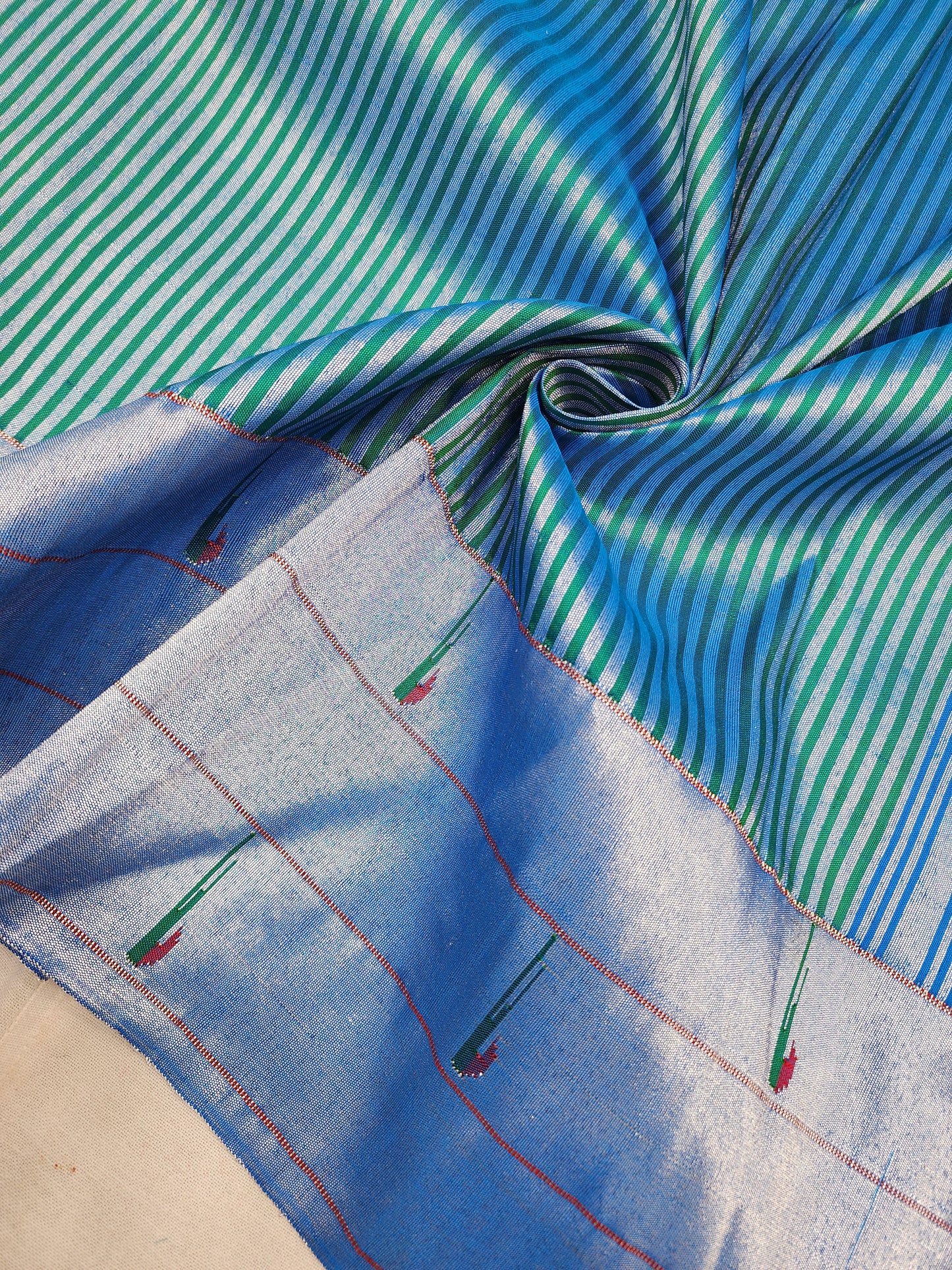Triple Muniya Brocade Paithani