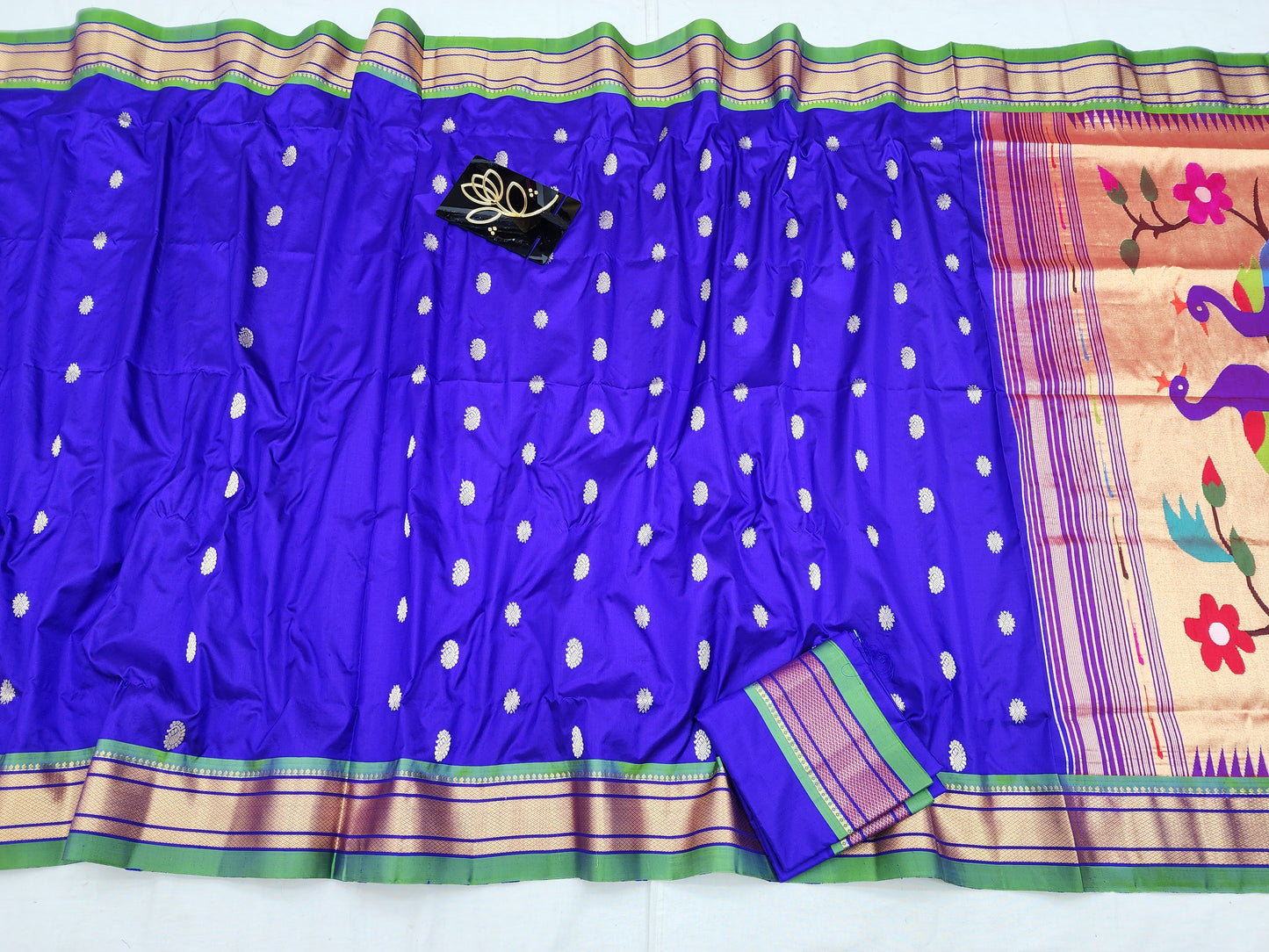 Traditional Yeola Paithani