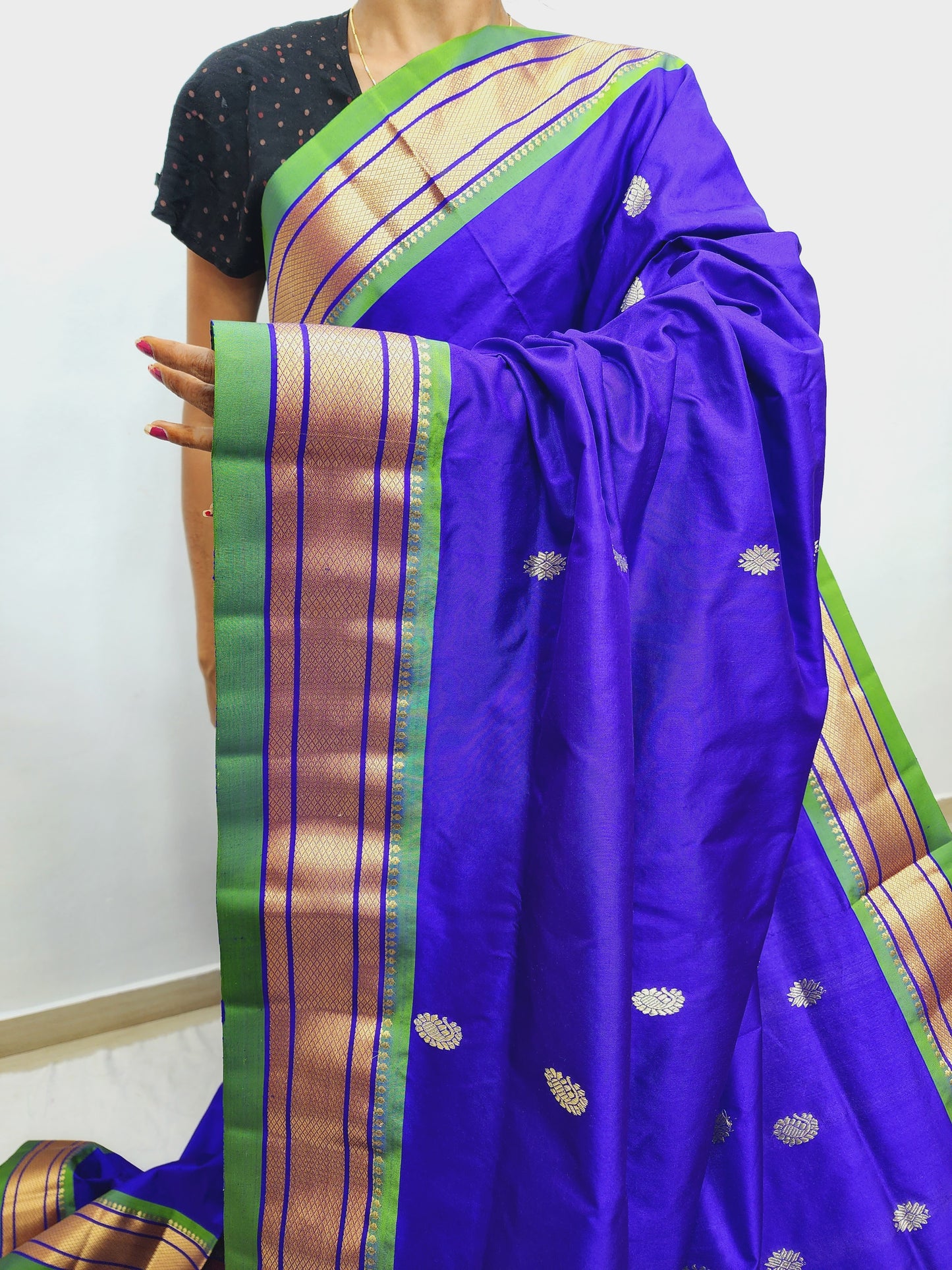 Traditional Yeola Paithani
