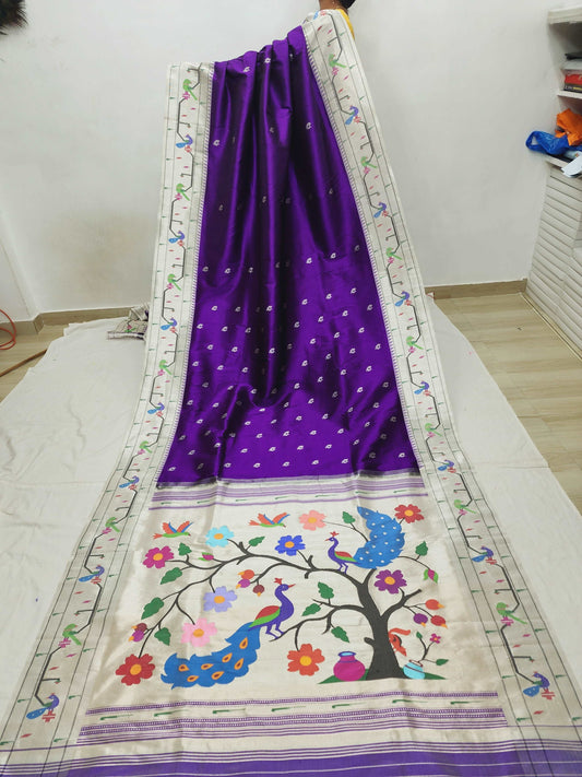 Peacock Parrots Brocade Paithani