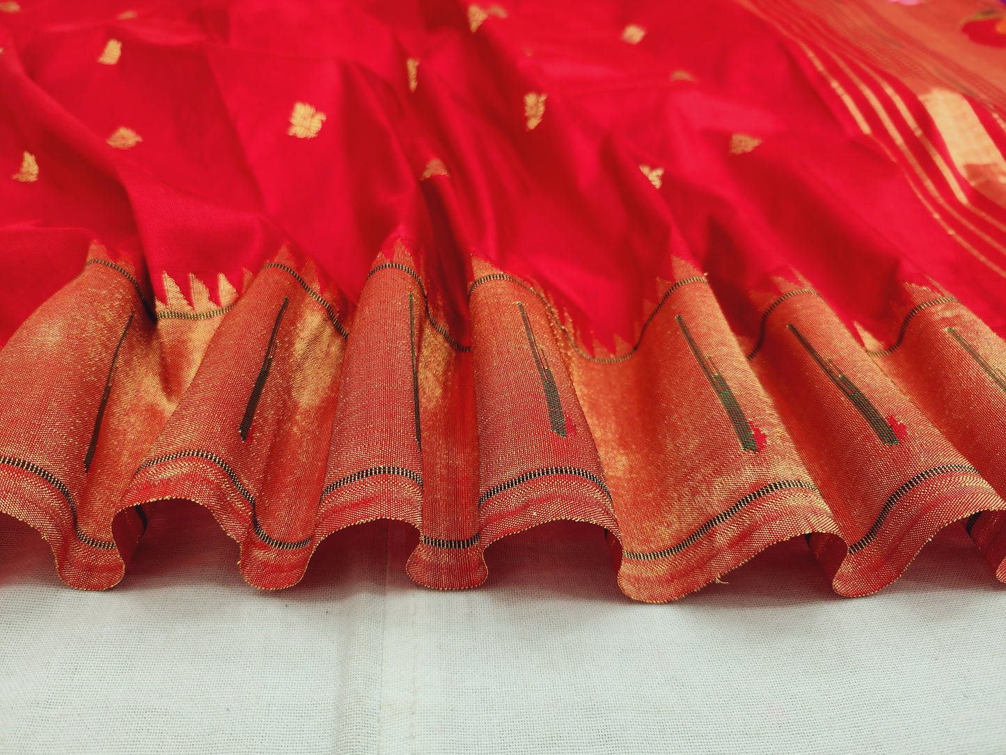 Single Muniya Brocade Paithani