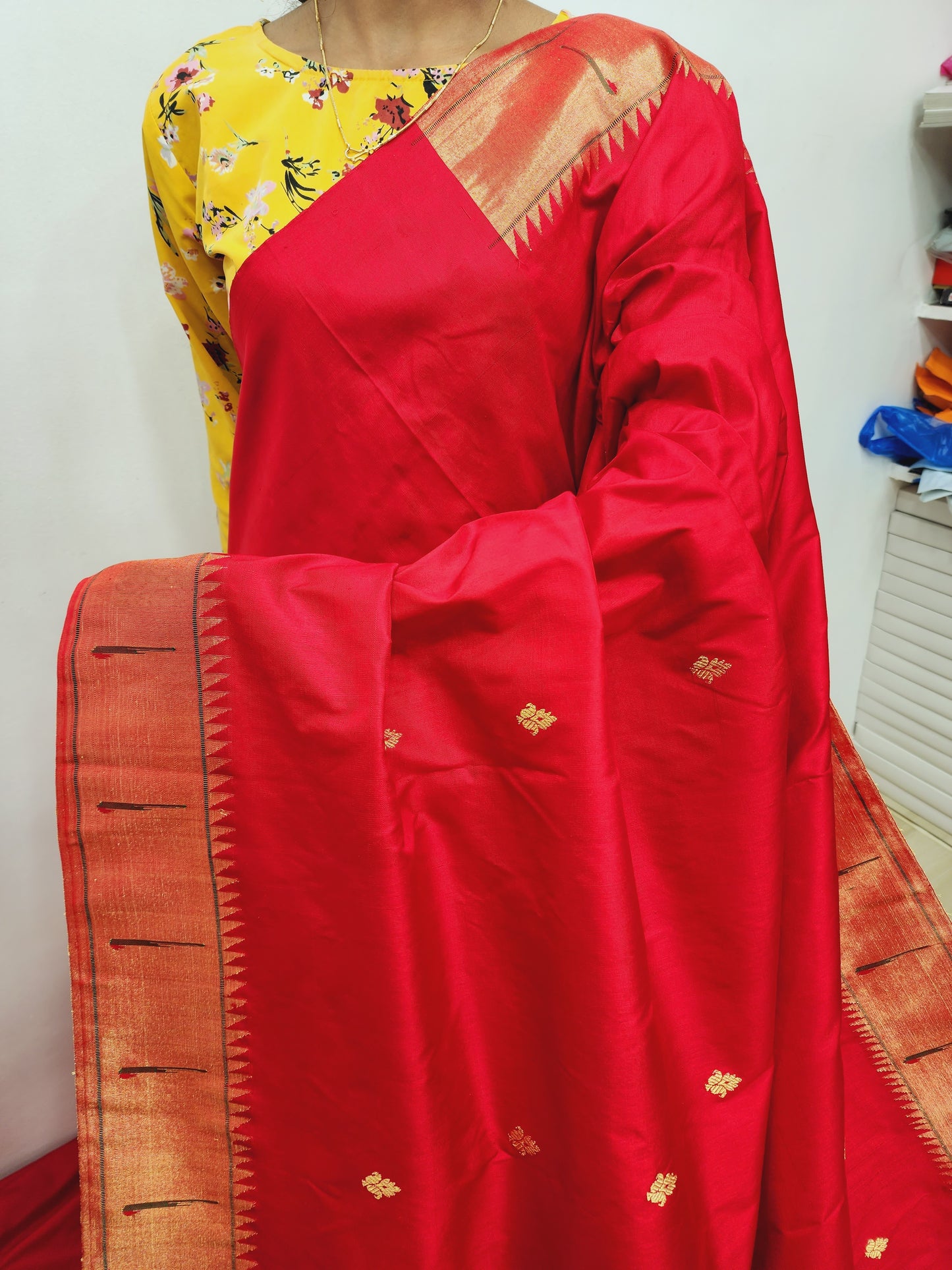 Single Muniya Brocade Paithani