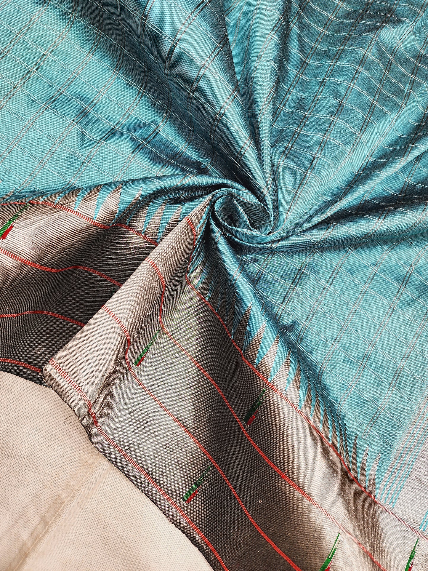 Triple Muniya Brocade Paithani