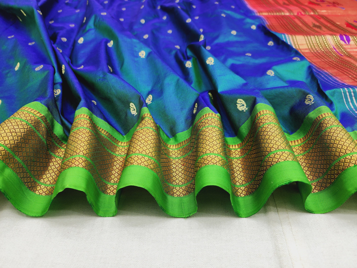 Traditional Yeola Paithani