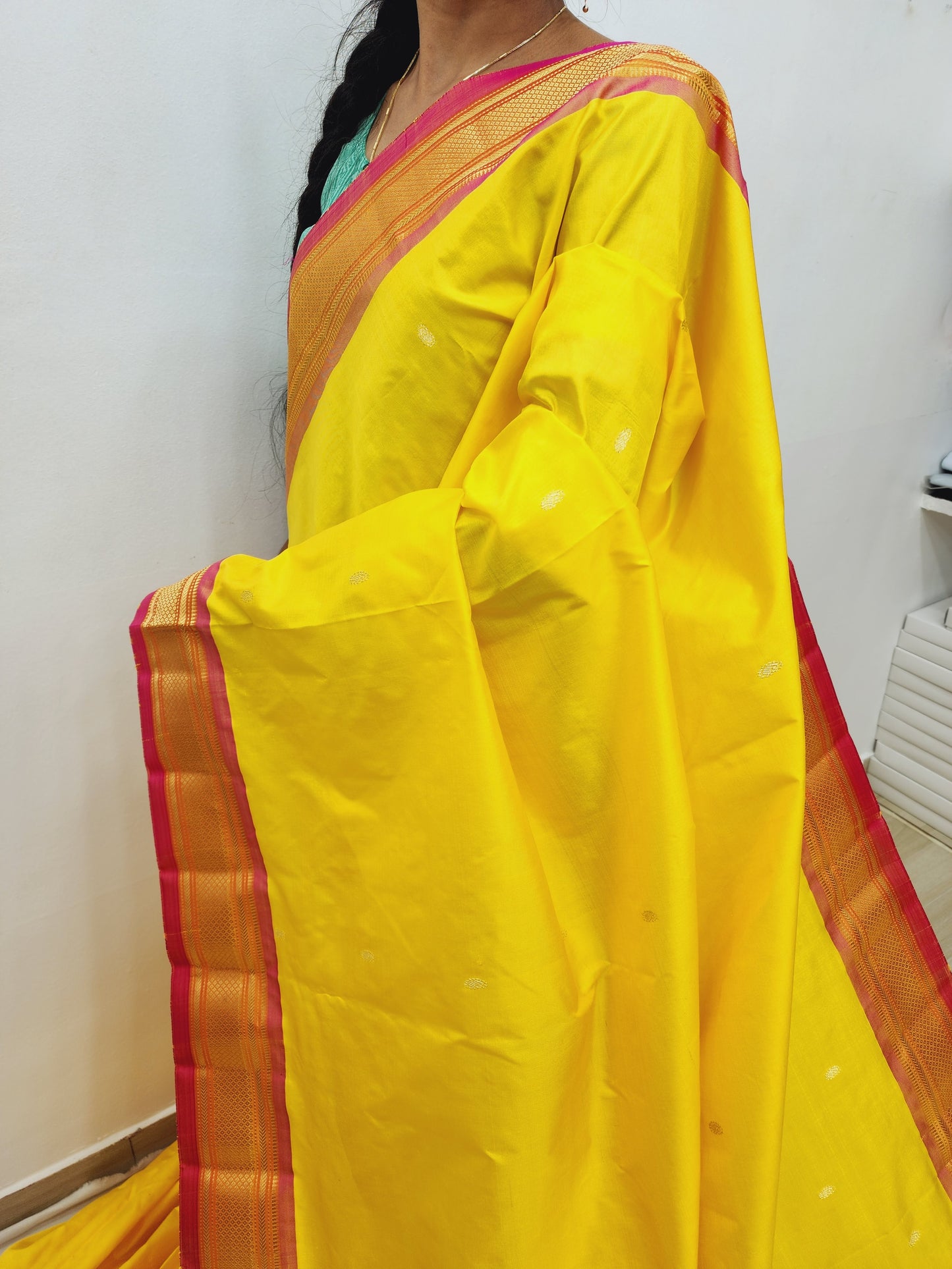 Traditional Yeola Paithani