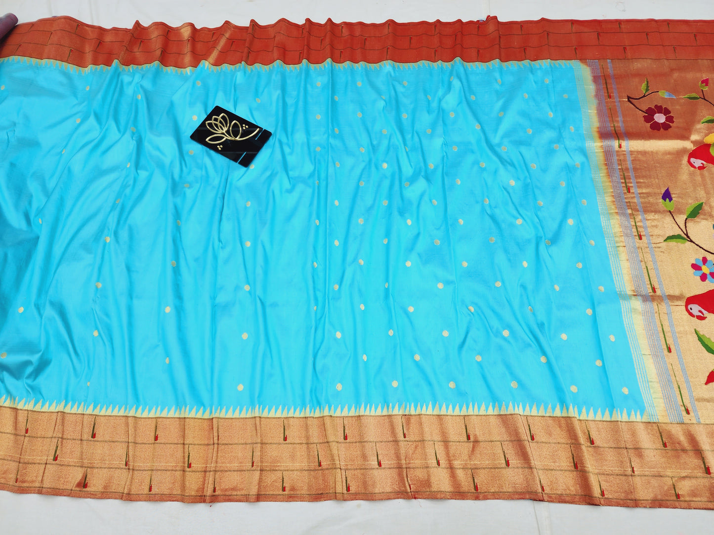 Triple Muniya Brocade Paithani