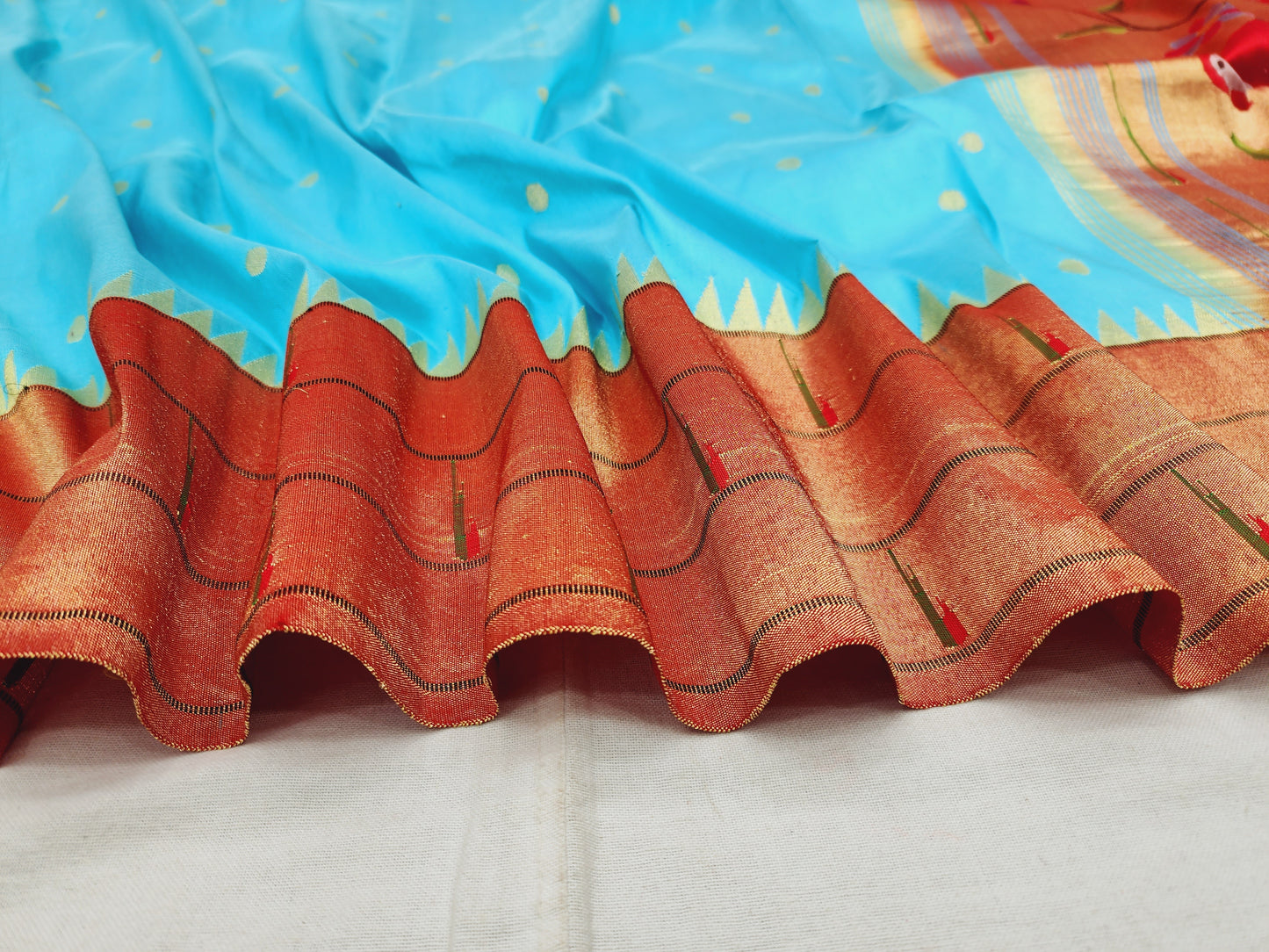 Triple Muniya Brocade Paithani
