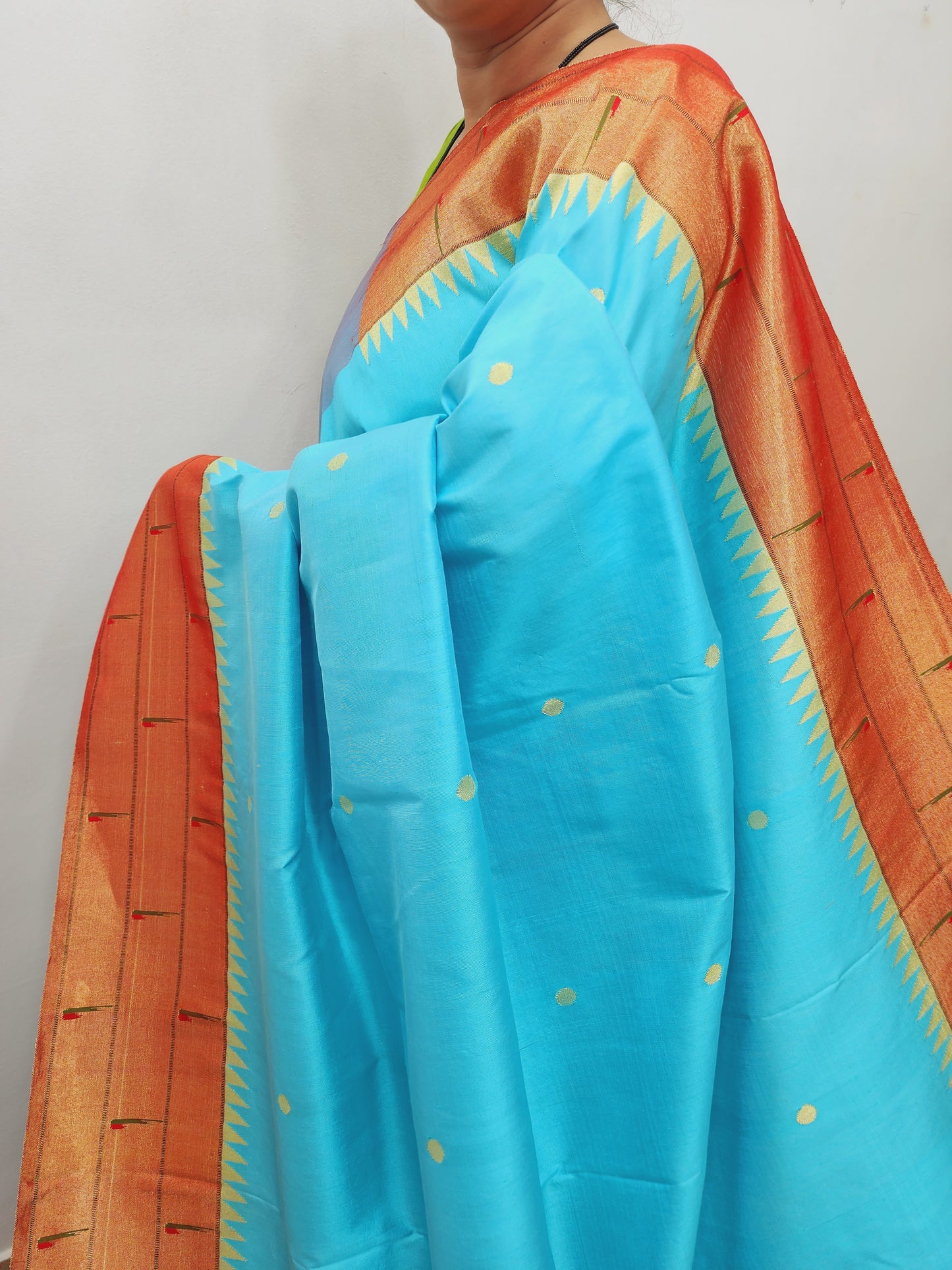 Triple Muniya Brocade Paithani