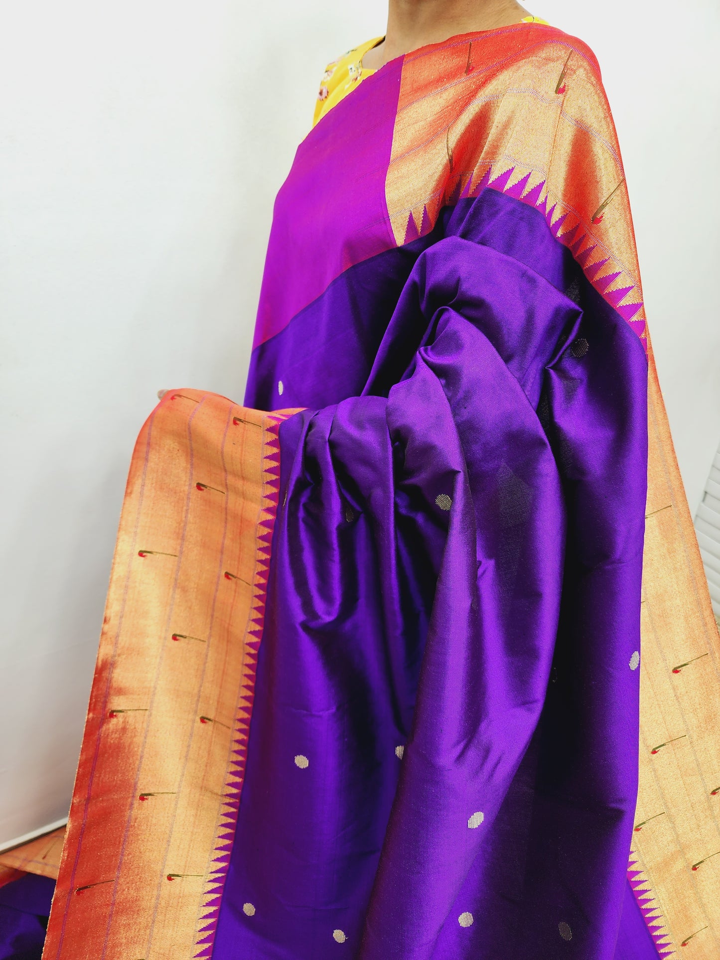 Triple Muniya Brocade Paithani