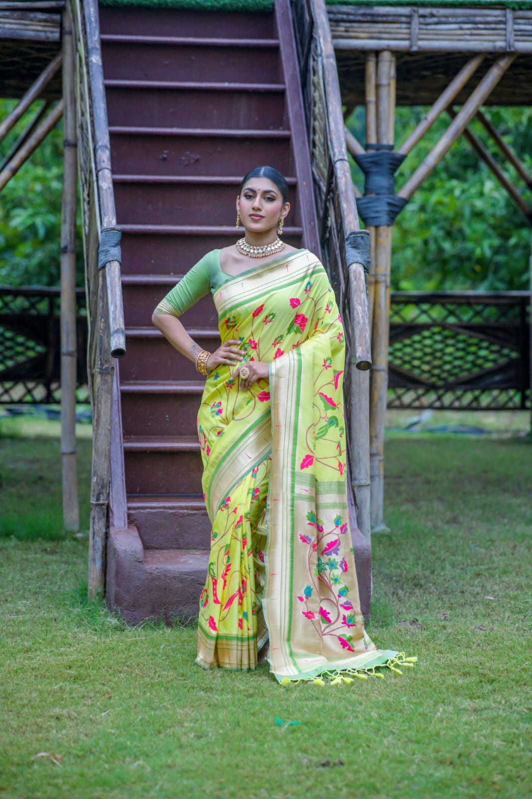 Semi Paithani