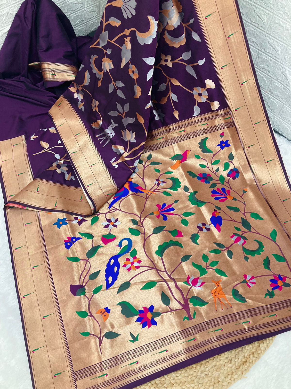 Semi Paithani