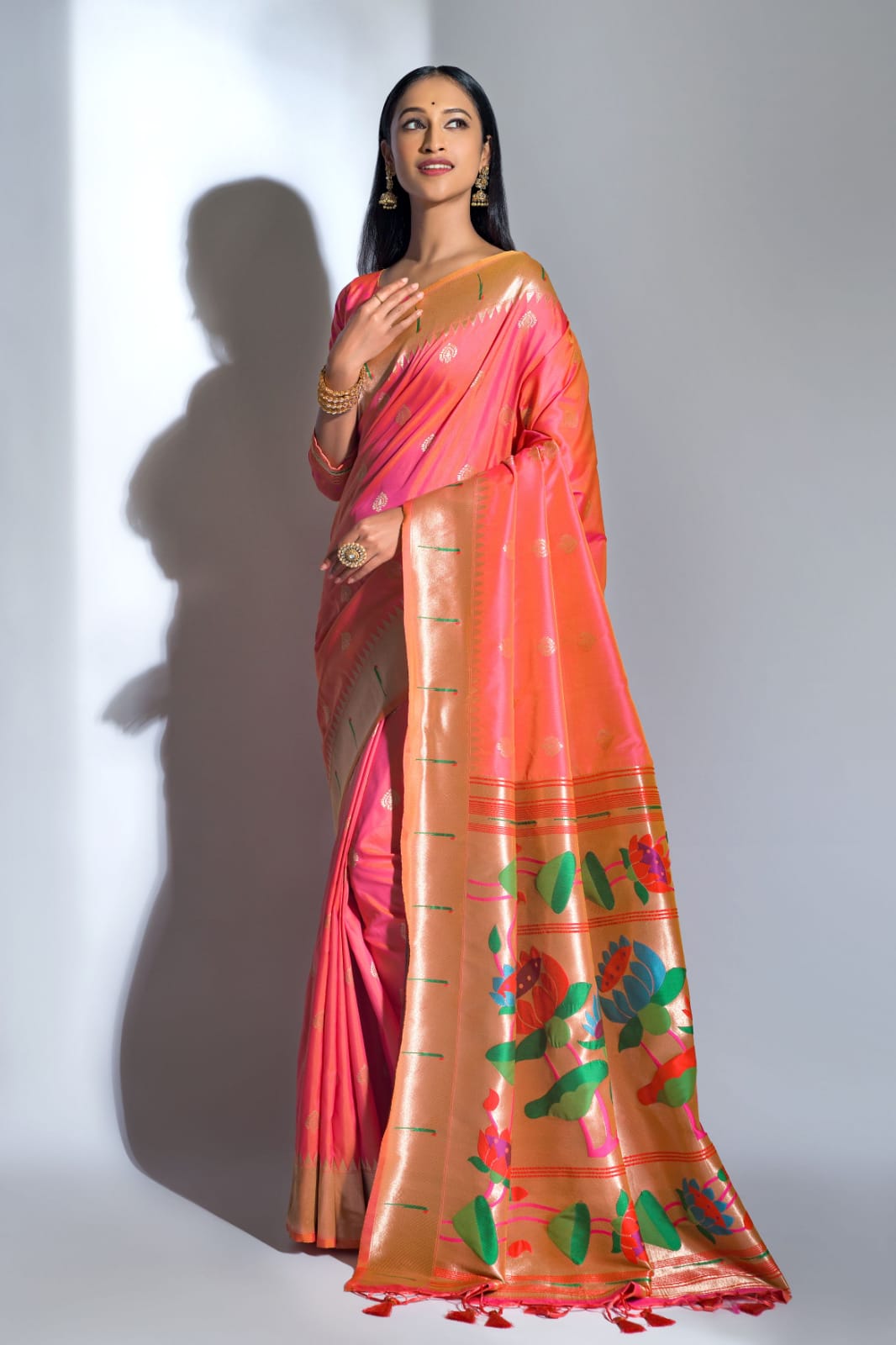 Semi Paithani