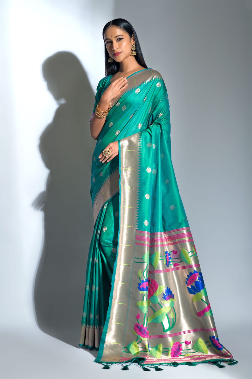 Semi Paithani