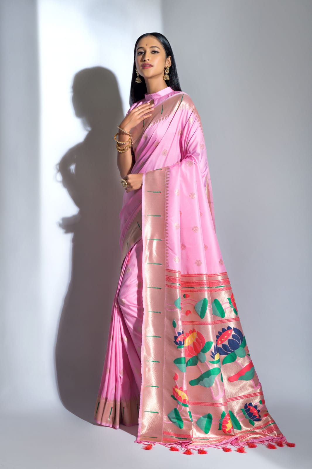 Semi Paithani
