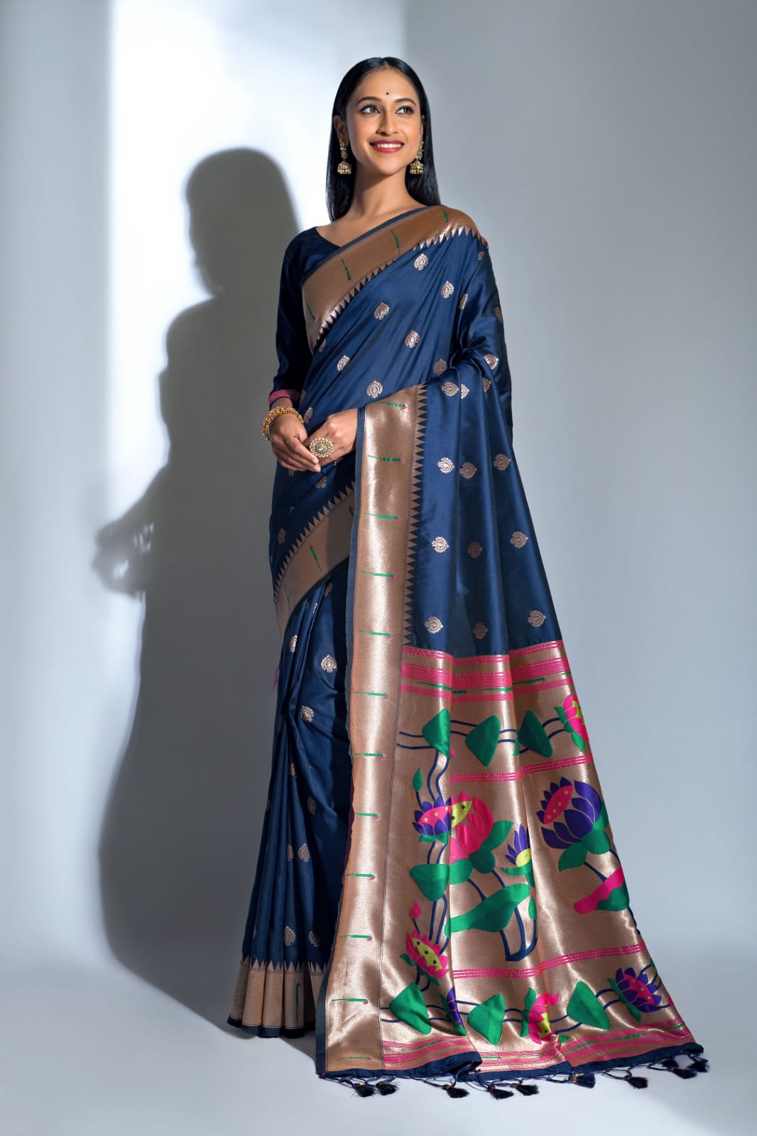 Semi Paithani