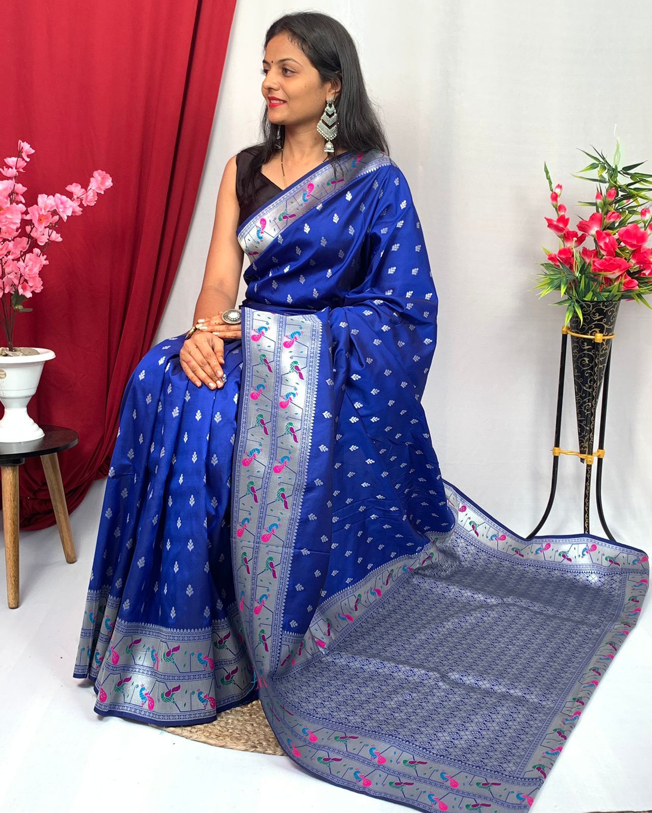 Semi Paithani