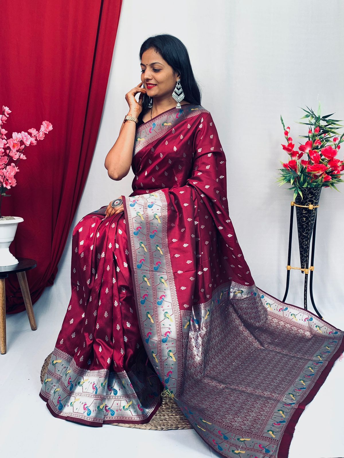 Semi Paithani