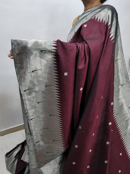 Triple Muniya Brocade Paithani