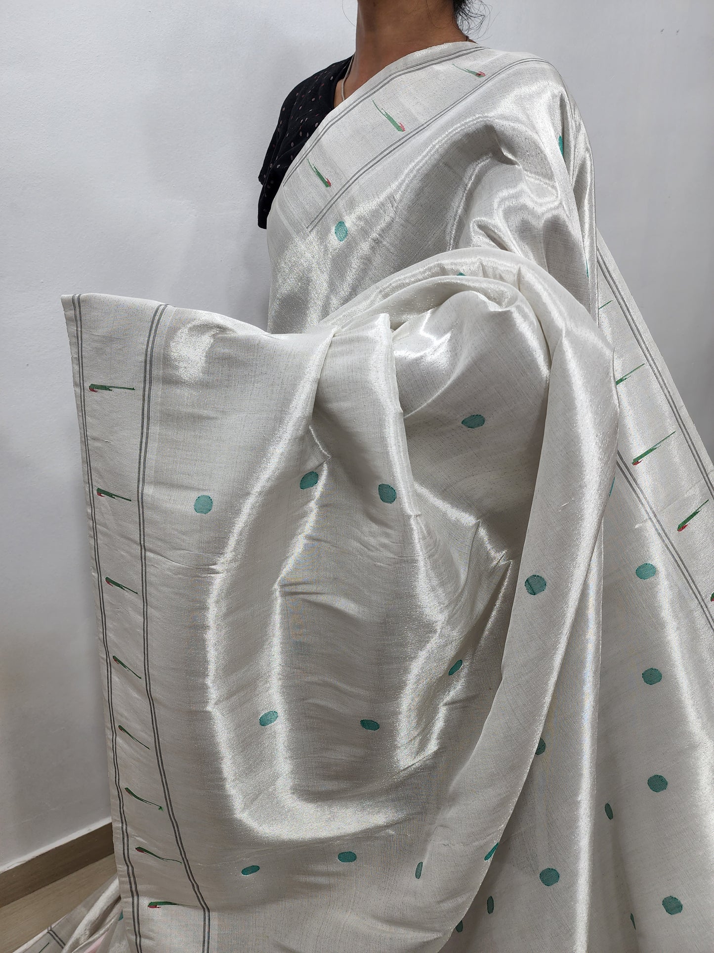 Single Muniya Brocade Paithani