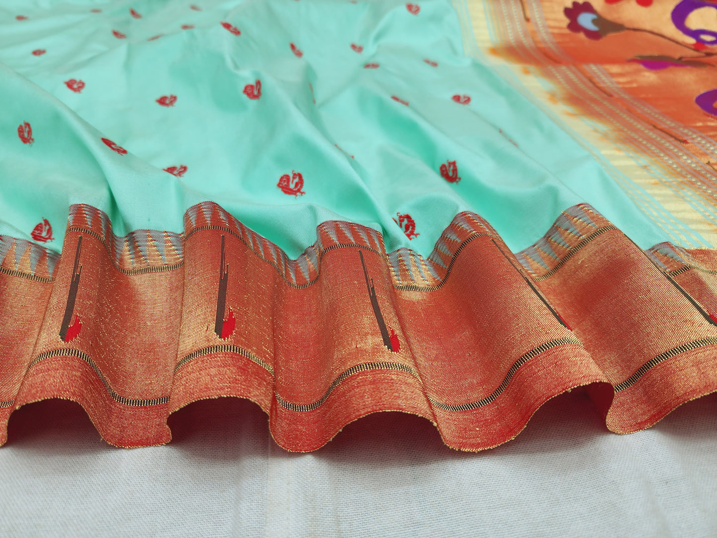 Single Muniya Brocade Paithani