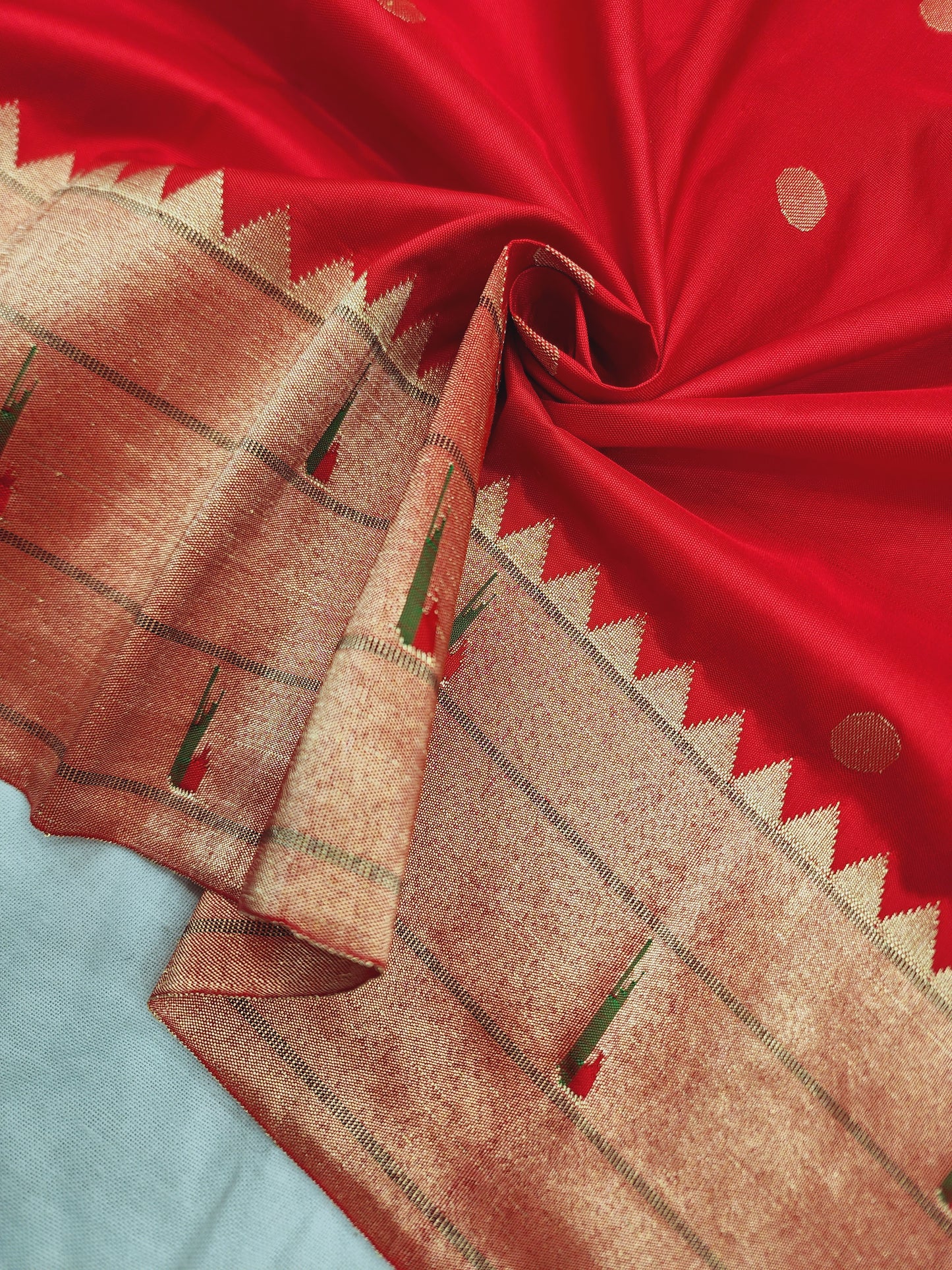 Triple Muniya Brocade Paithani