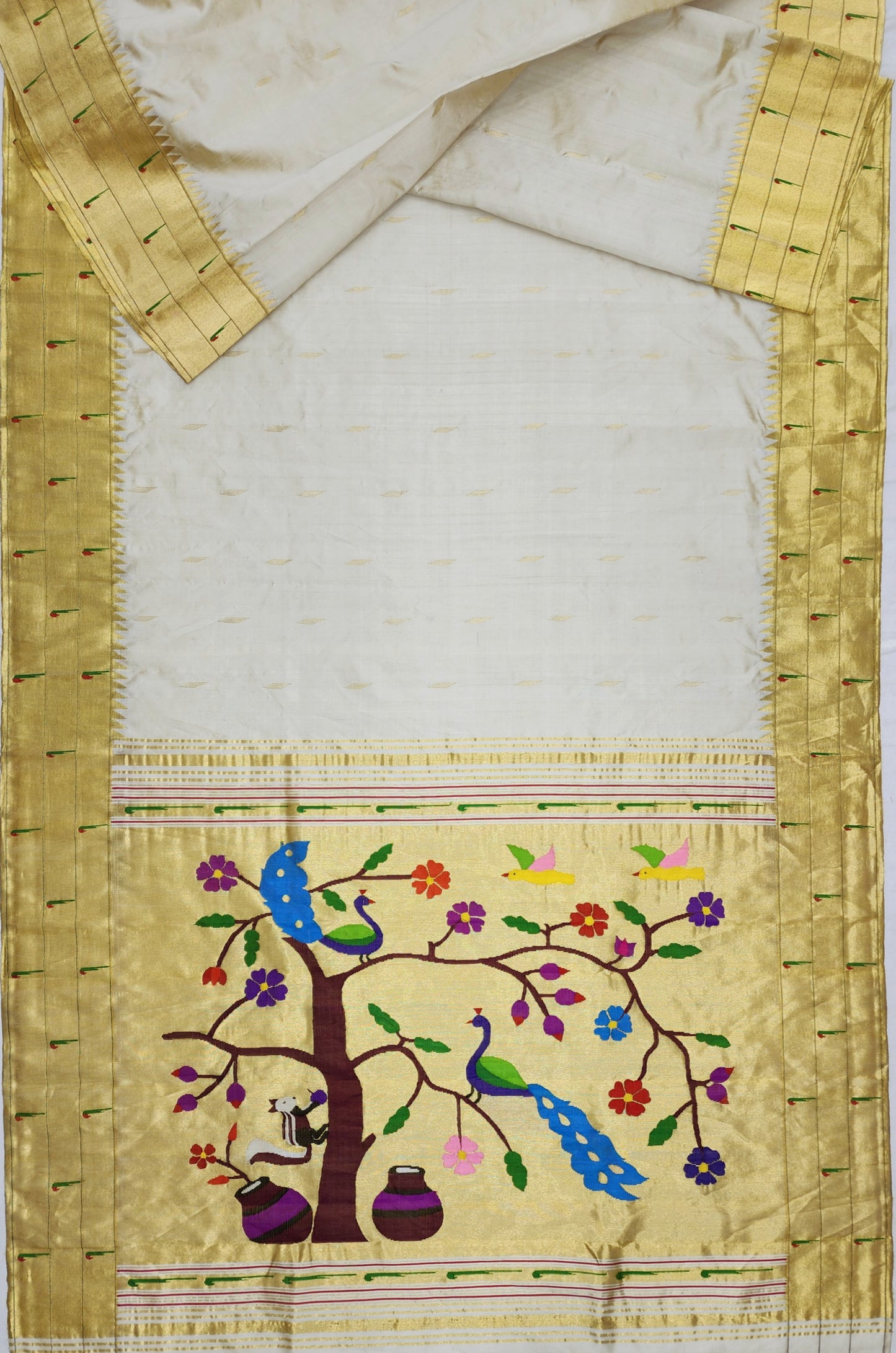 Triple Muniya Brocade Paithani
