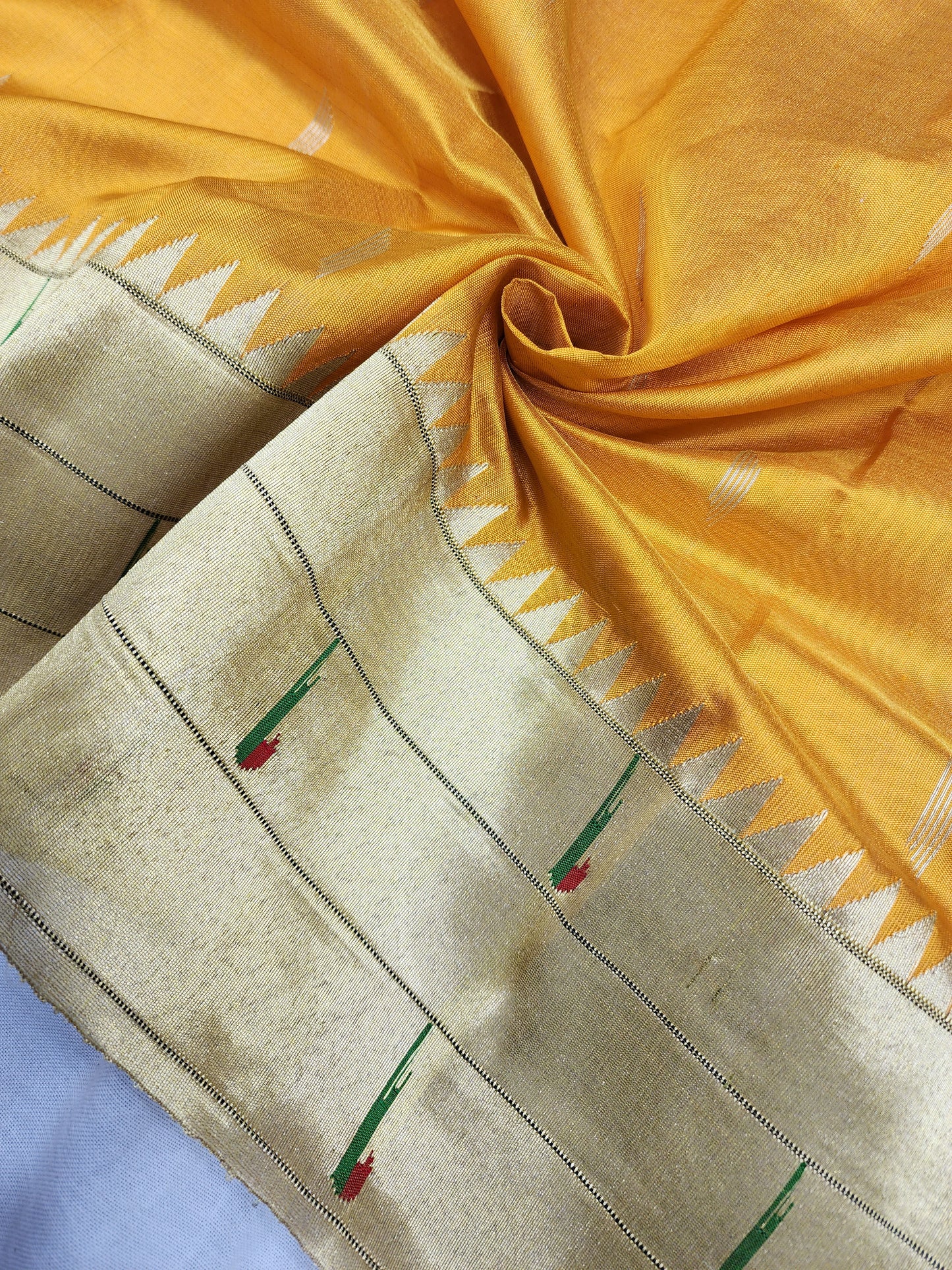 Triple Muniya Brocade Paithani