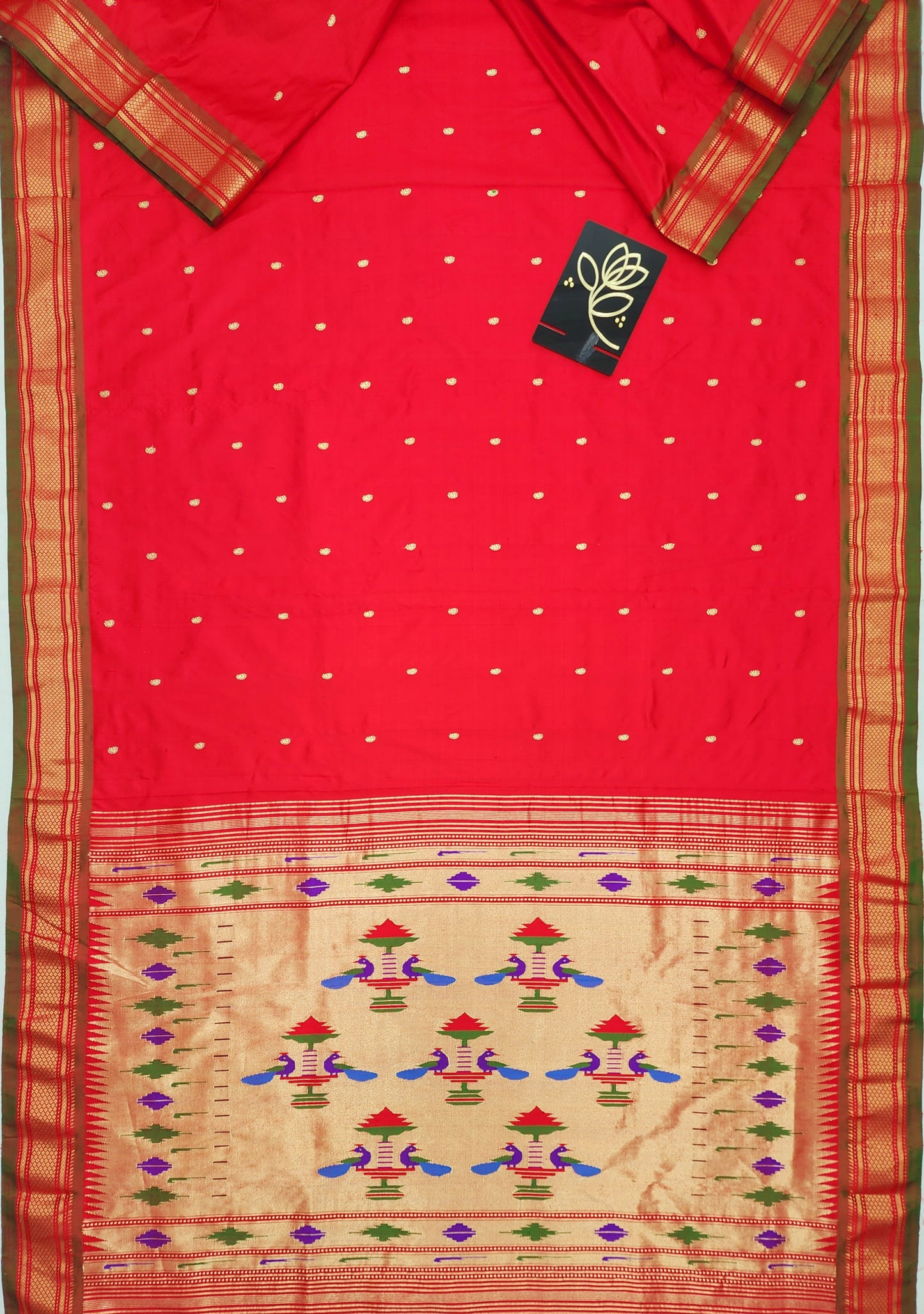 Traditional Yeola Paithani