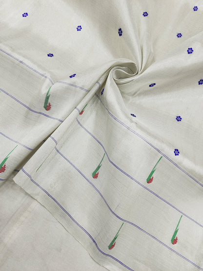 Triple Muniya Brocade Paithani