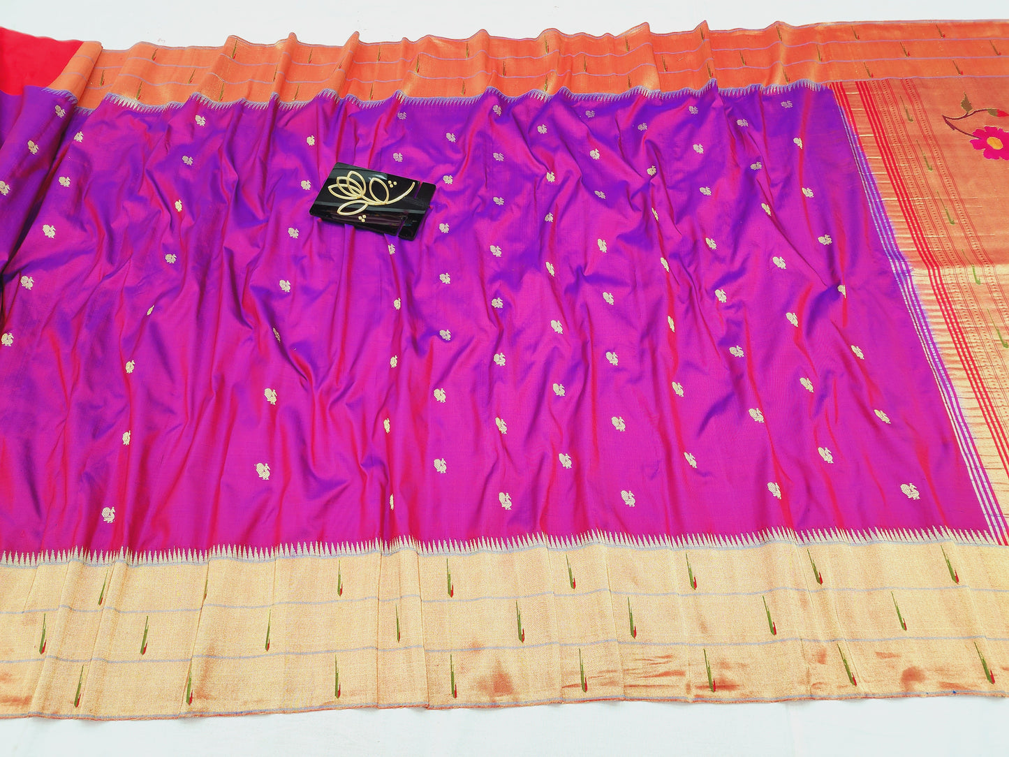 Triple Muniya Brocade Paithani