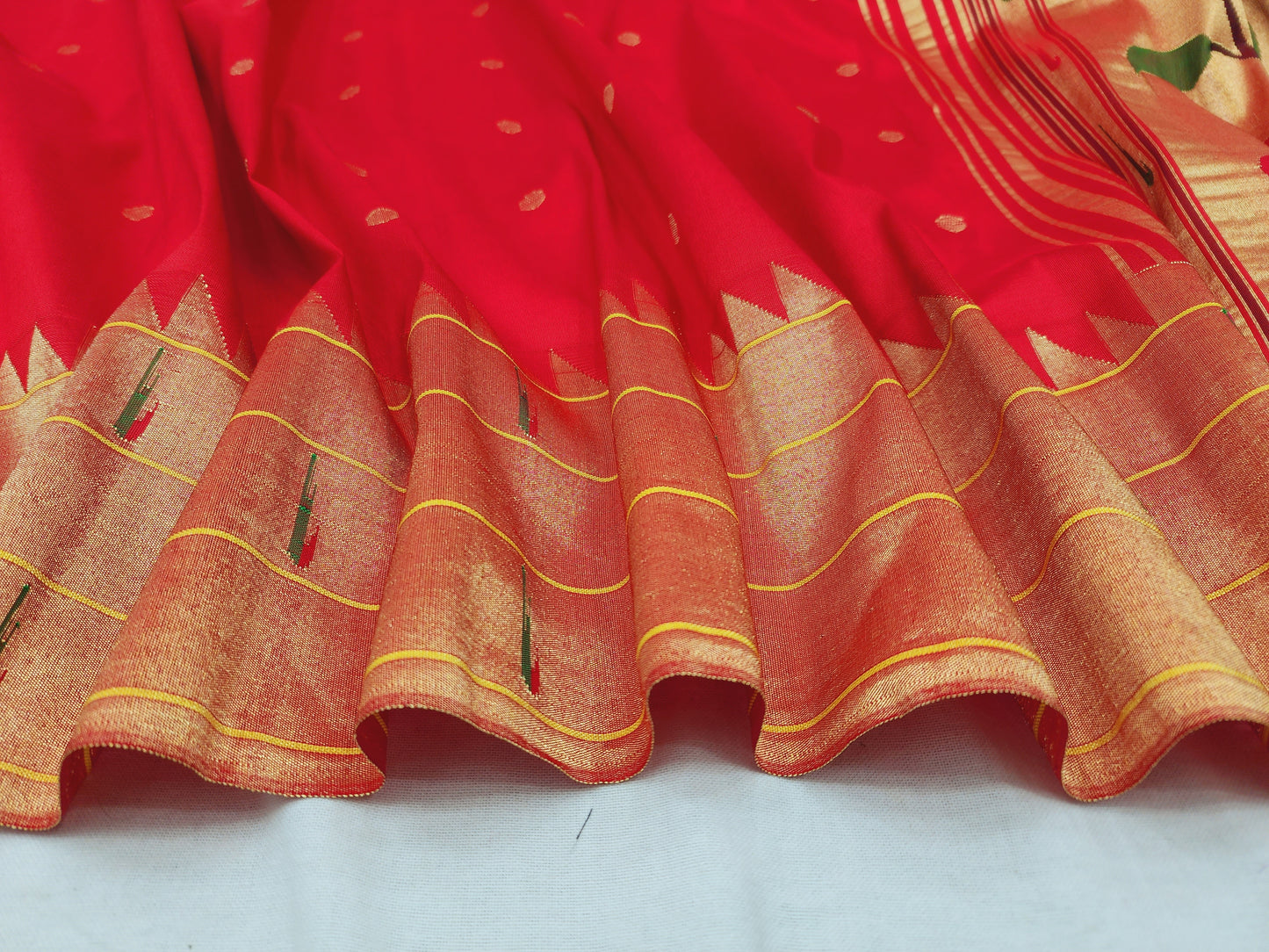Triple Muniya Brocade Paithani