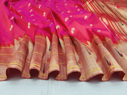 Triple Muniya Brocade Paithani