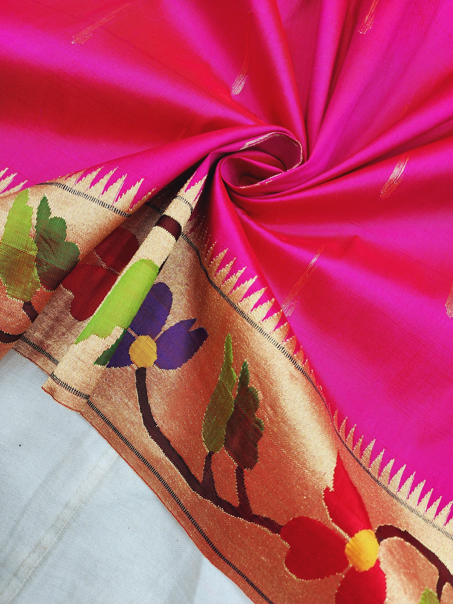 Designer Brocade Paithani